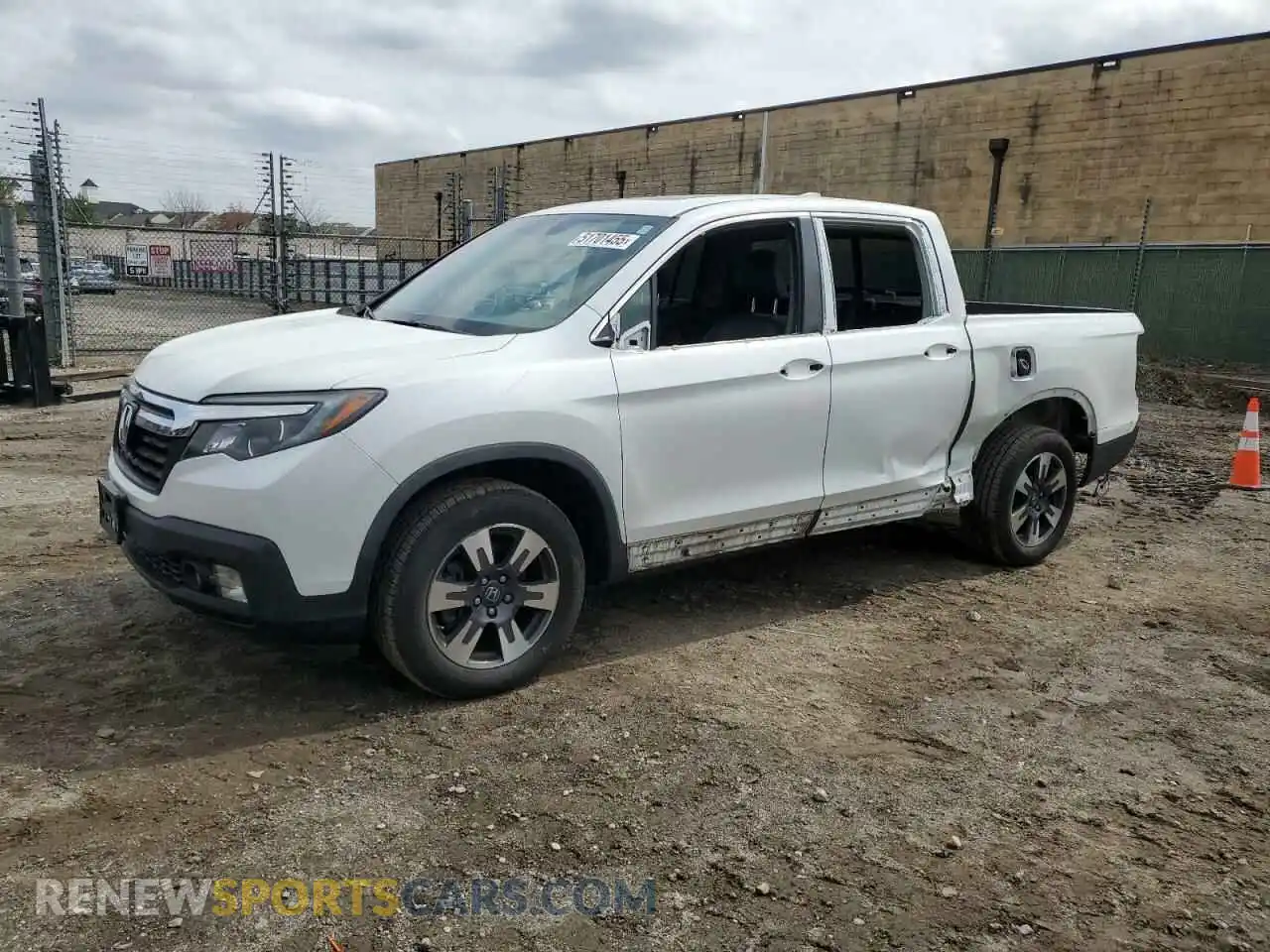 1 Photograph of a damaged car 5FPYK3F5XKB047209 HONDA RIDGELINE 2019