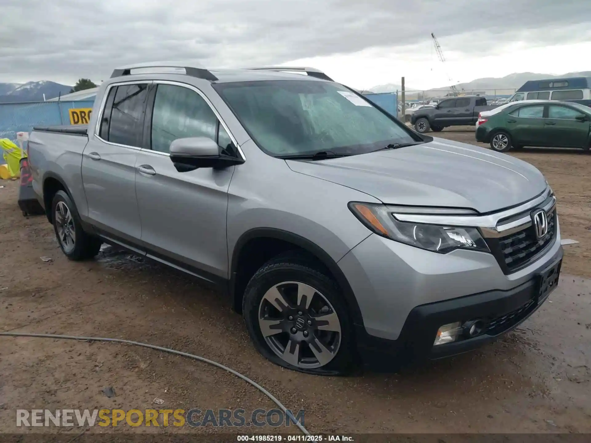 1 Photograph of a damaged car 5FPYK3F60KB023459 HONDA RIDGELINE 2019