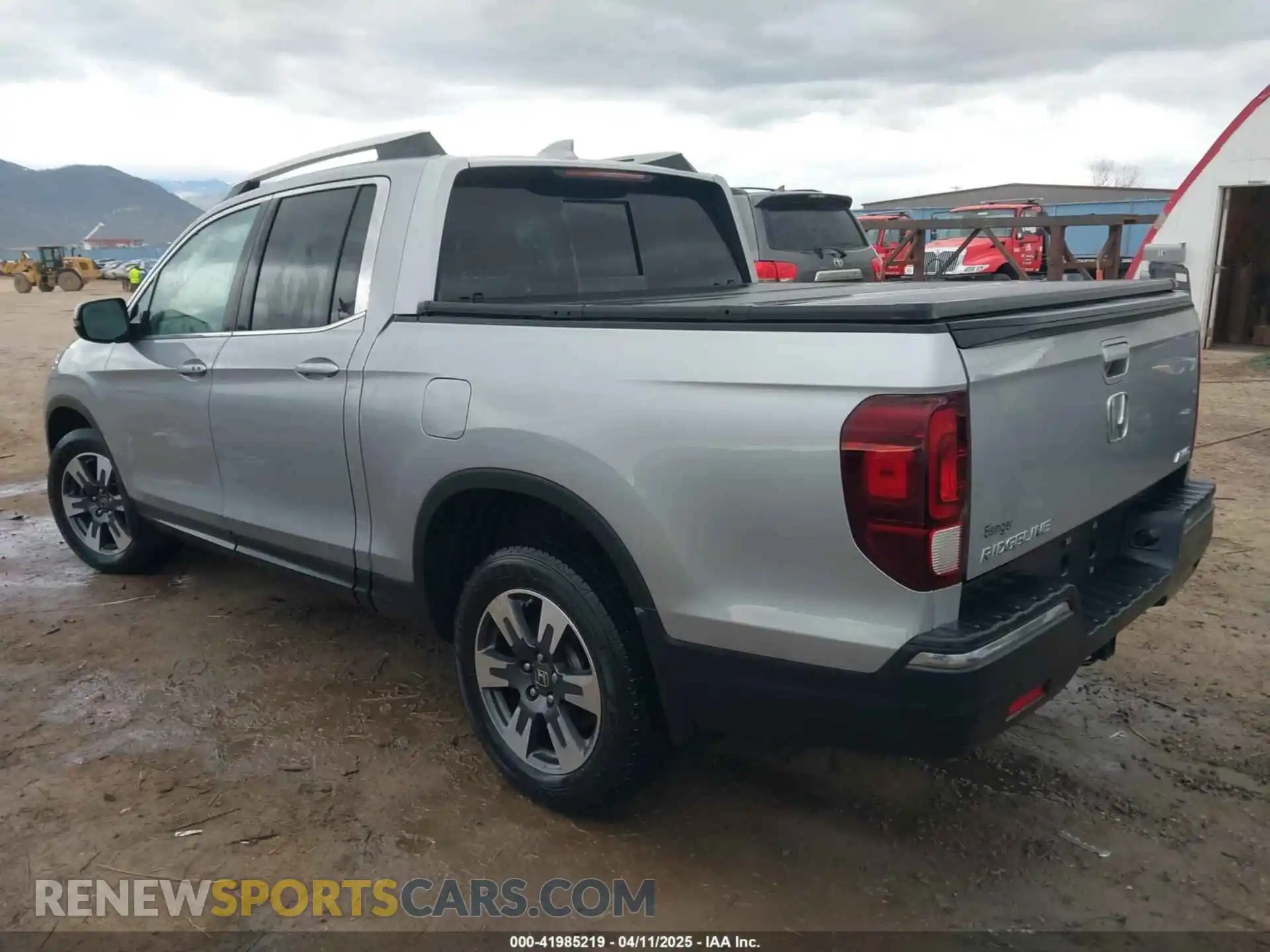 3 Photograph of a damaged car 5FPYK3F60KB023459 HONDA RIDGELINE 2019