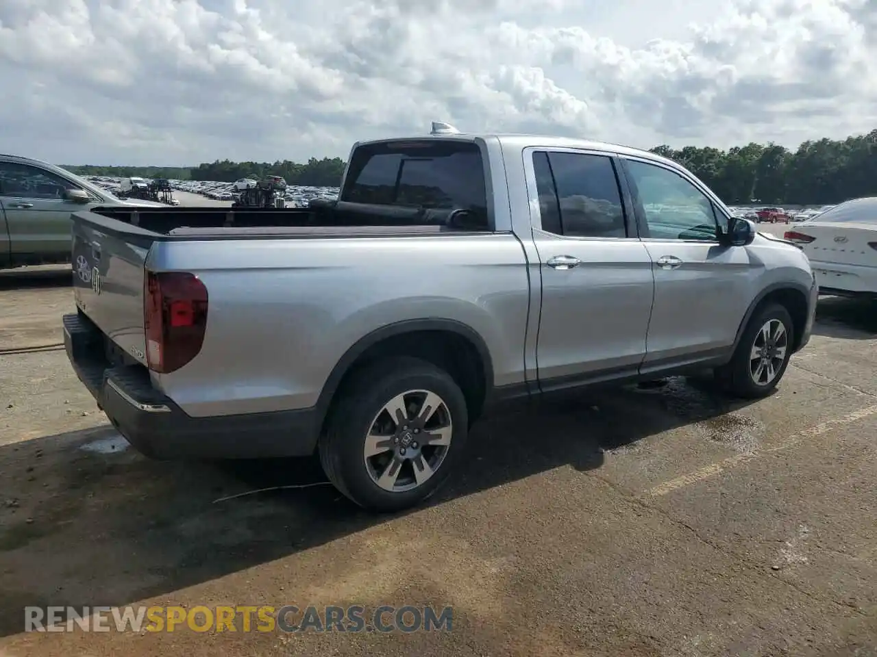3 Photograph of a damaged car 5FPYK3F72KB001049 HONDA RIDGELINE 2019