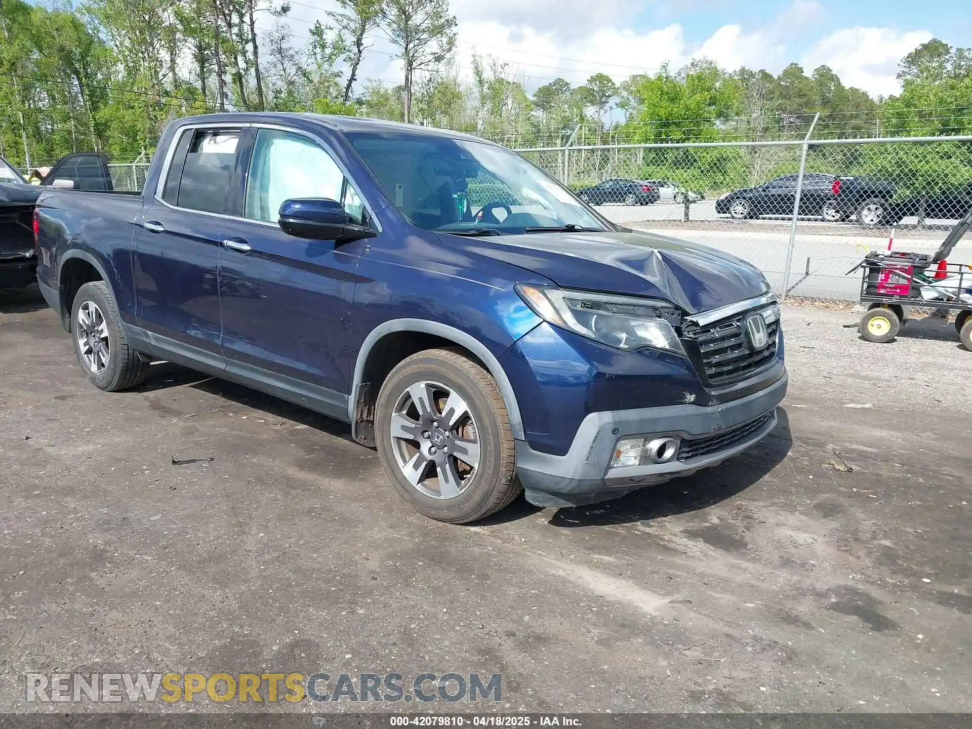 1 Photograph of a damaged car 5FPYK3F76KB010613 HONDA RIDGELINE 2019