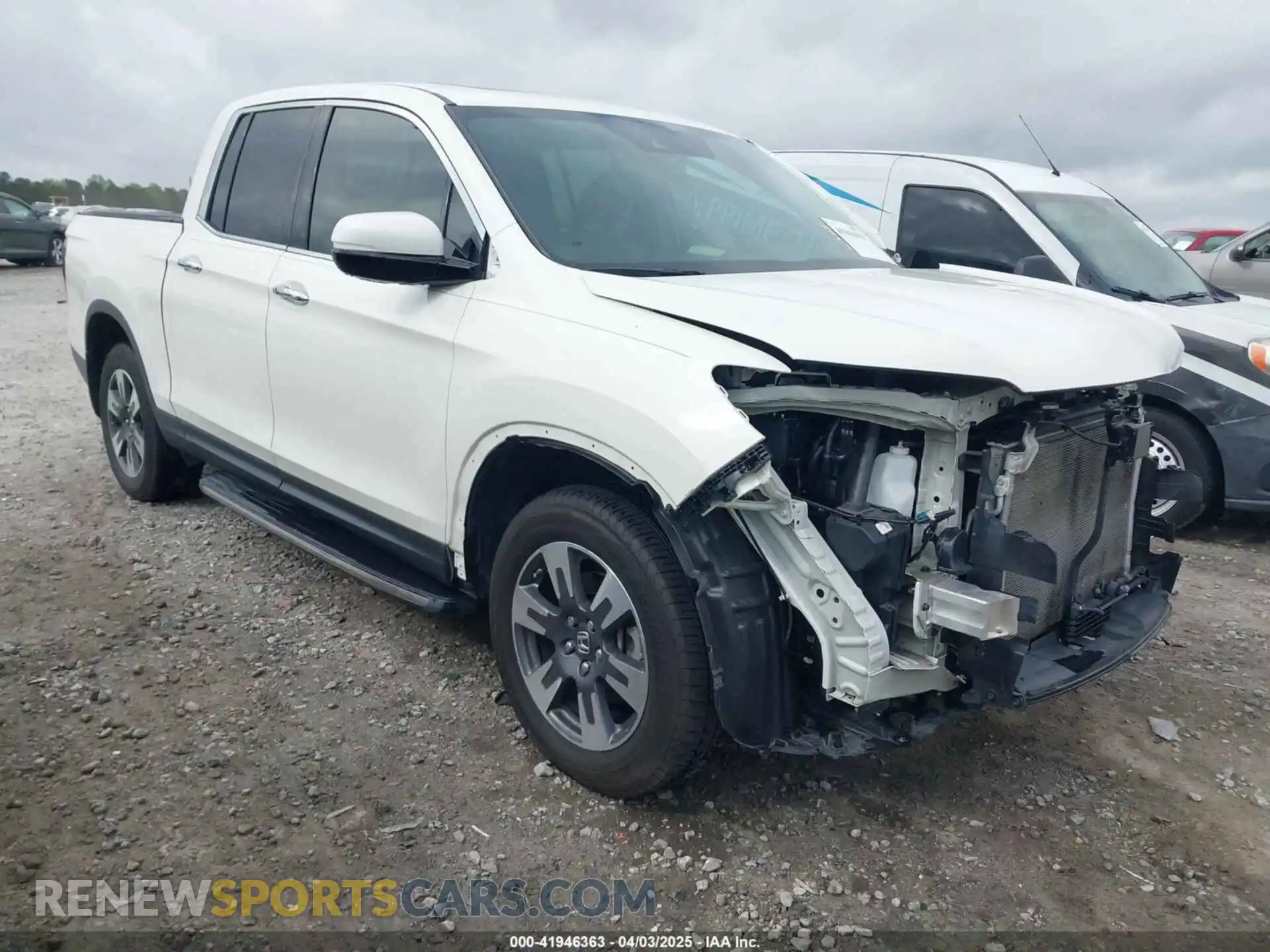 1 Photograph of a damaged car 5FPYK3F78KB018356 HONDA RIDGELINE 2019