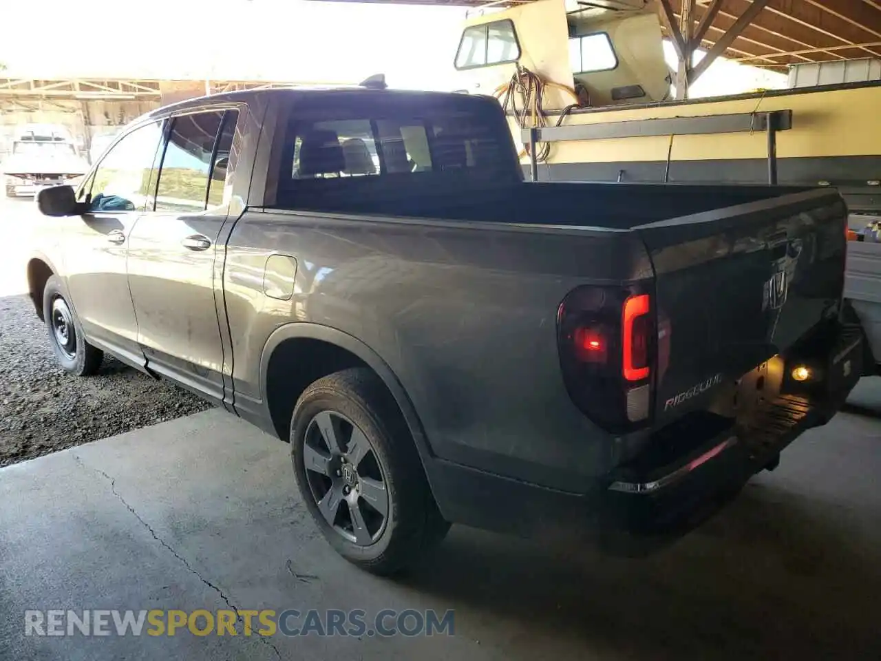 2 Photograph of a damaged car 5FPYK3F74LB004391 HONDA RIDGELINE 2020