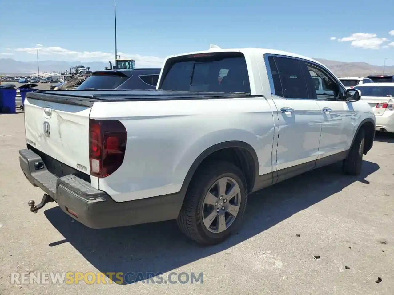 3 Photograph of a damaged car 5FPYK3F79LB011109 HONDA RIDGELINE 2020