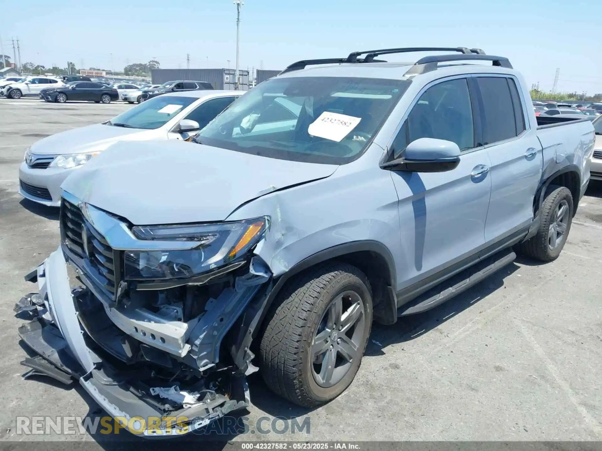 2 Photograph of a damaged car 5FPYK3F76NB019199 HONDA RIDGELINE 2022