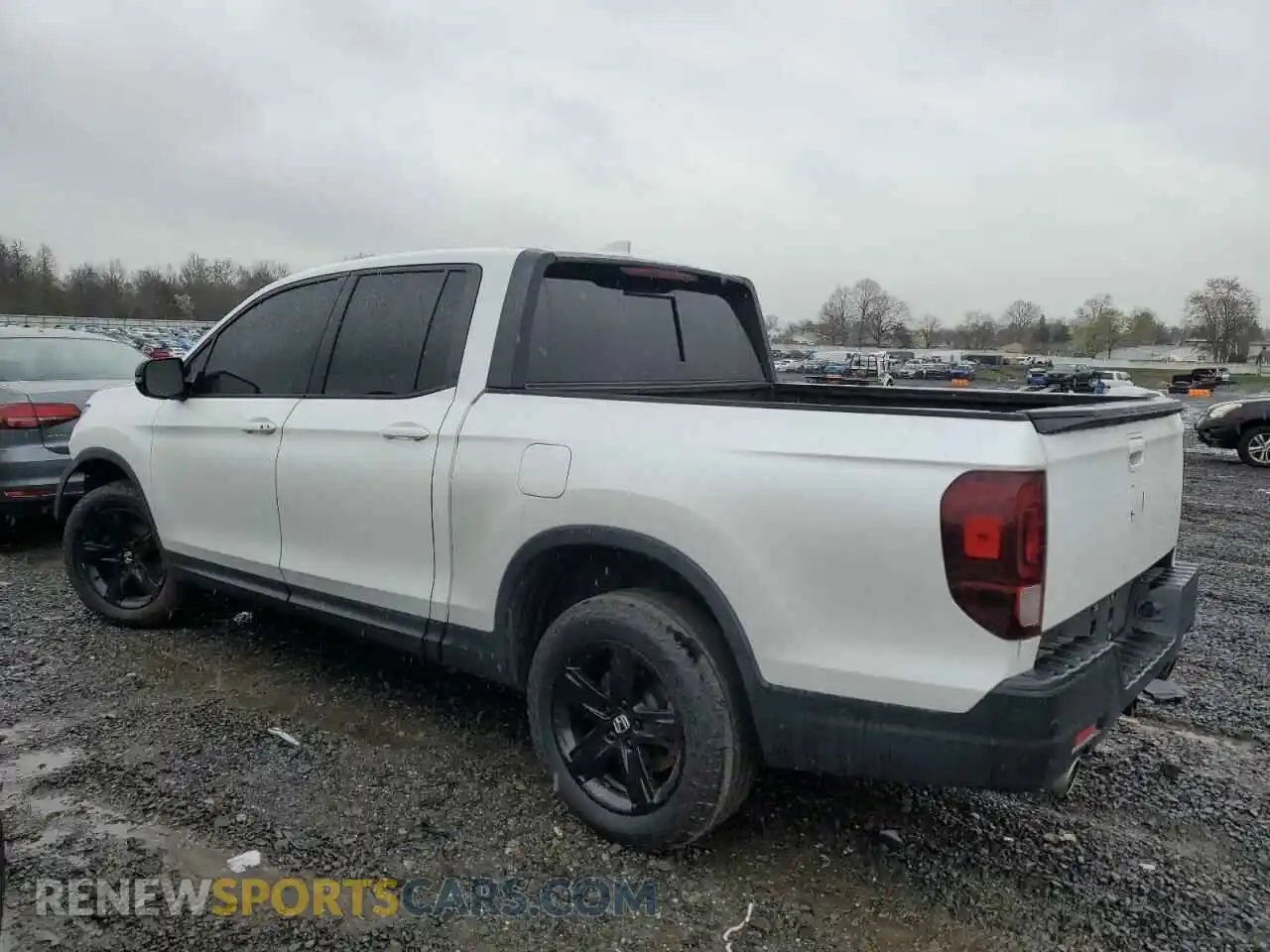 2 Photograph of a damaged car 5FPYK3F80NB014766 HONDA RIDGELINE 2022