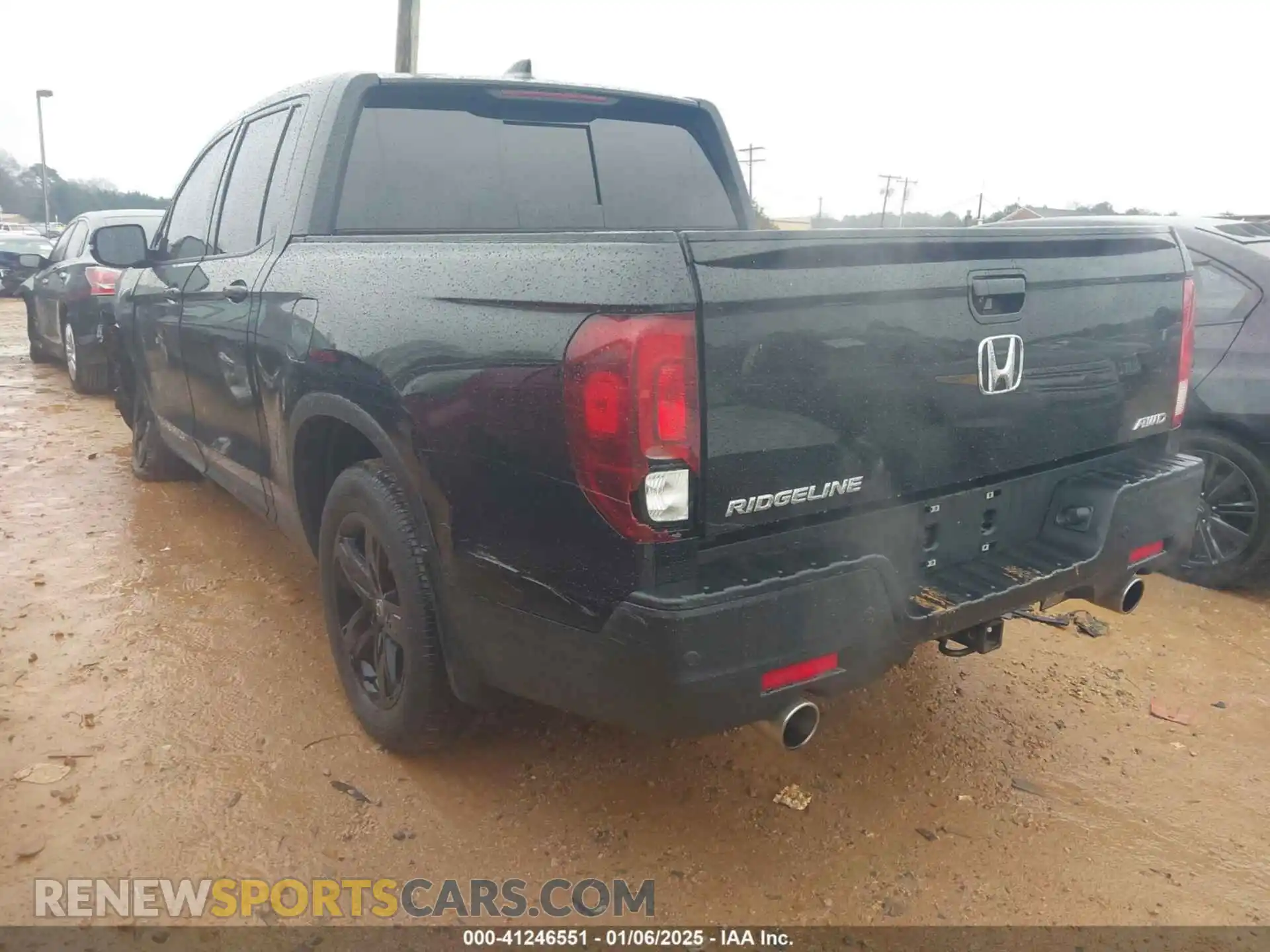 3 Photograph of a damaged car 5FPYK3F82NB030404 HONDA RIDGELINE 2022