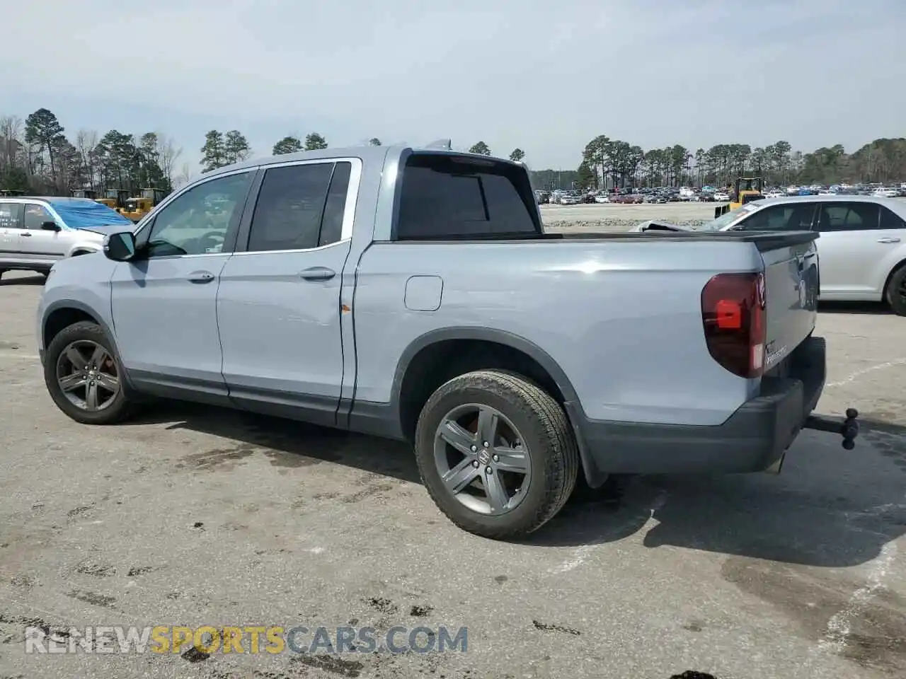 2 fotografías del automóvil dañado 5FPYK3F5XPB018347 HONDA RIDGELINE 2023