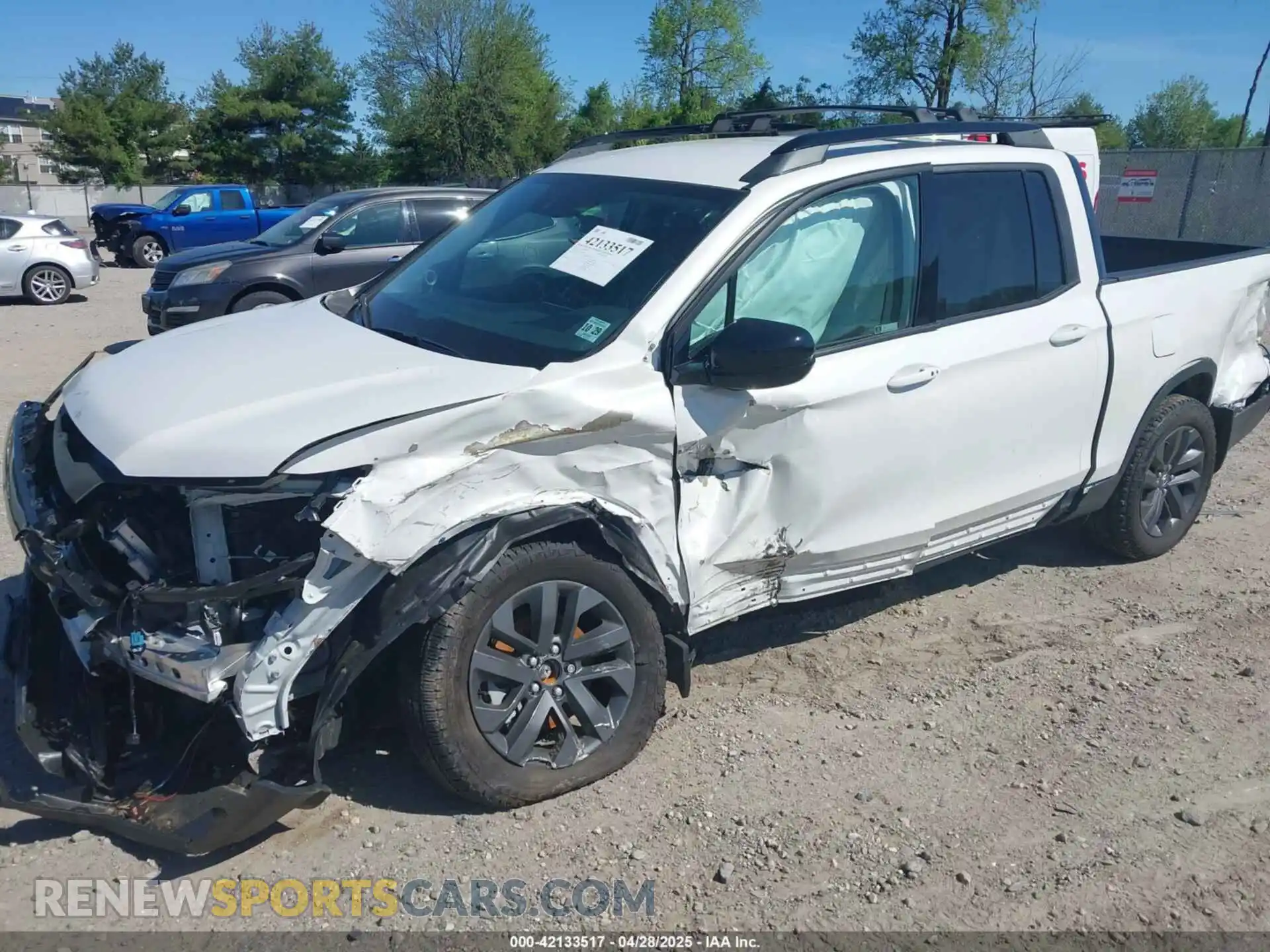 2 Фотография поврежденного автомобиля 5FPYK3F11RB005065 HONDA RIDGELINE 2024
