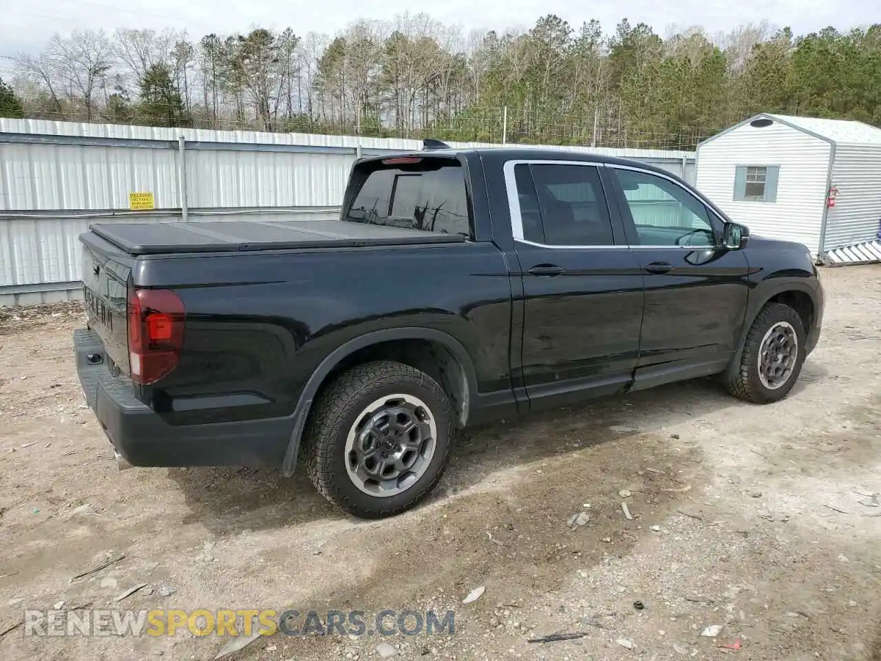 3 Photograph of a damaged car 5FPYK3F43RB024100 HONDA RIDGELINE 2024
