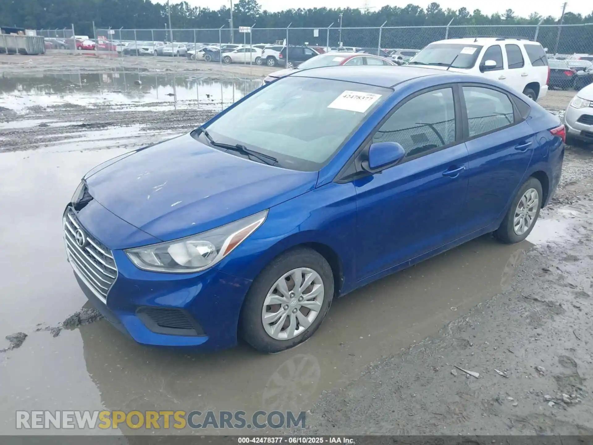 2 fotografías del automóvil dañado 3KPC24A31KE080586 HYUNDAI ACCENT 2019