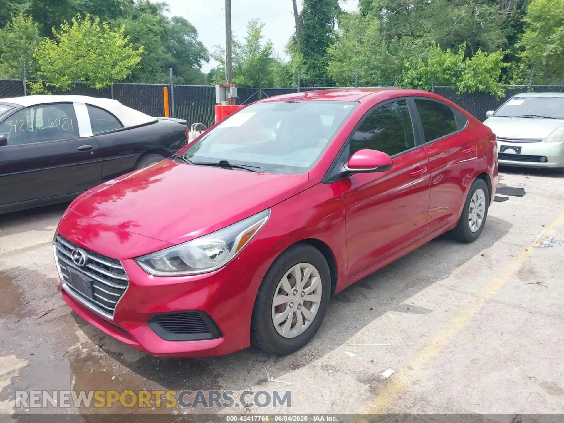 2 fotografías del automóvil dañado 3KPC24A39KE076432 HYUNDAI ACCENT 2019