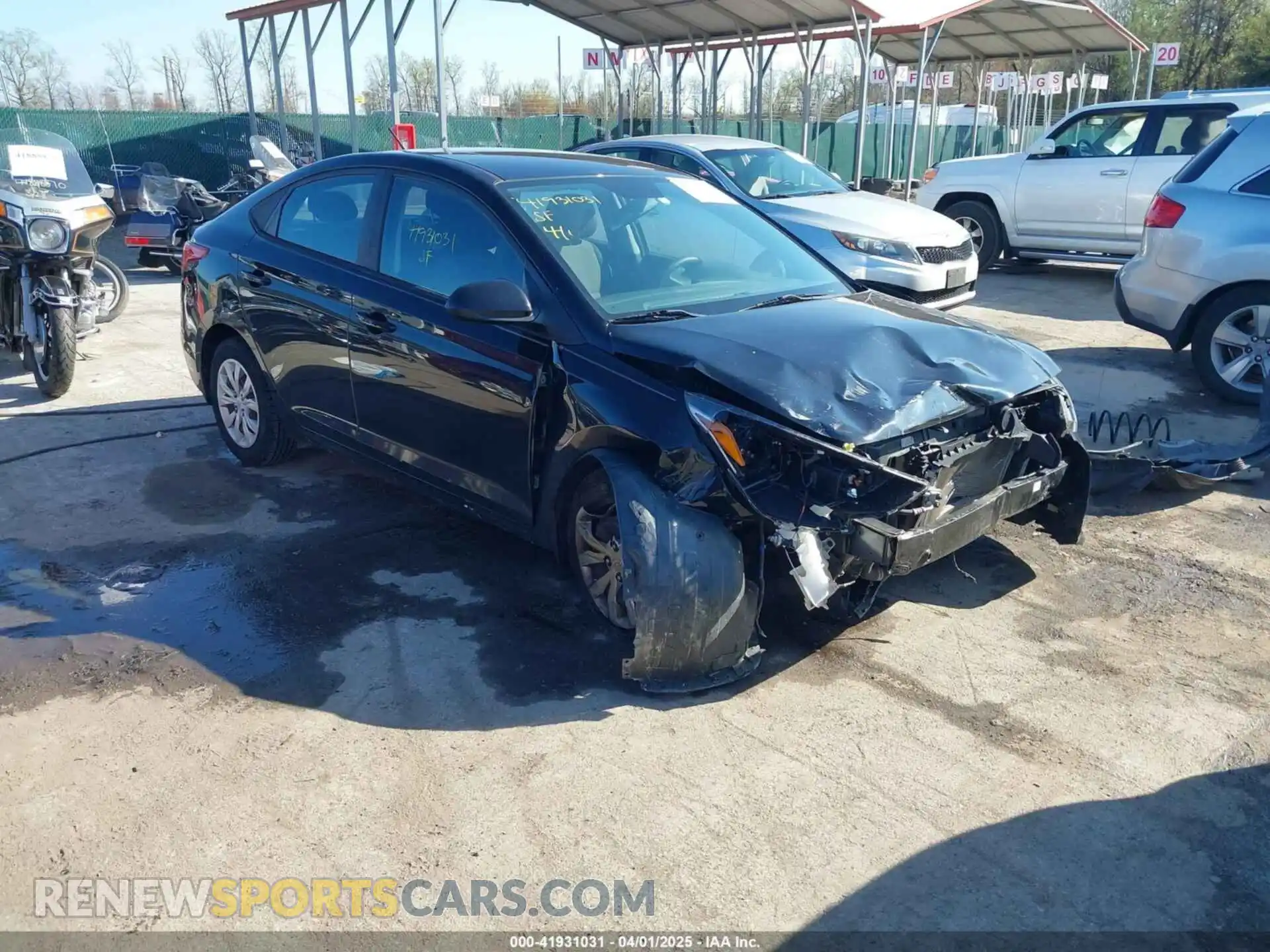 1 Photograph of a damaged car 3KPC24A60LE103271 HYUNDAI ACCENT 2020