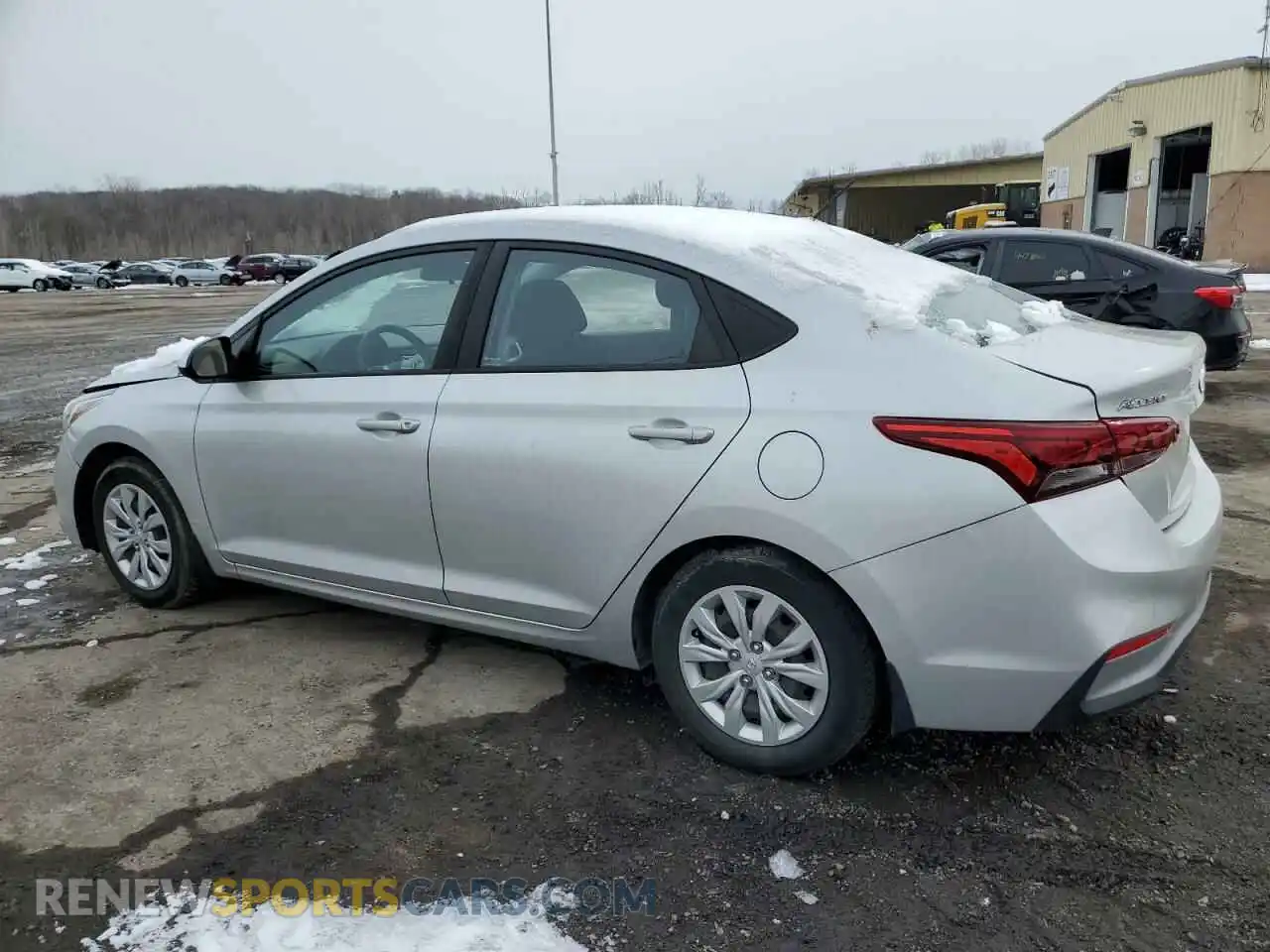 2 Photograph of a damaged car 3KPC24A60LE103349 HYUNDAI ACCENT 2020