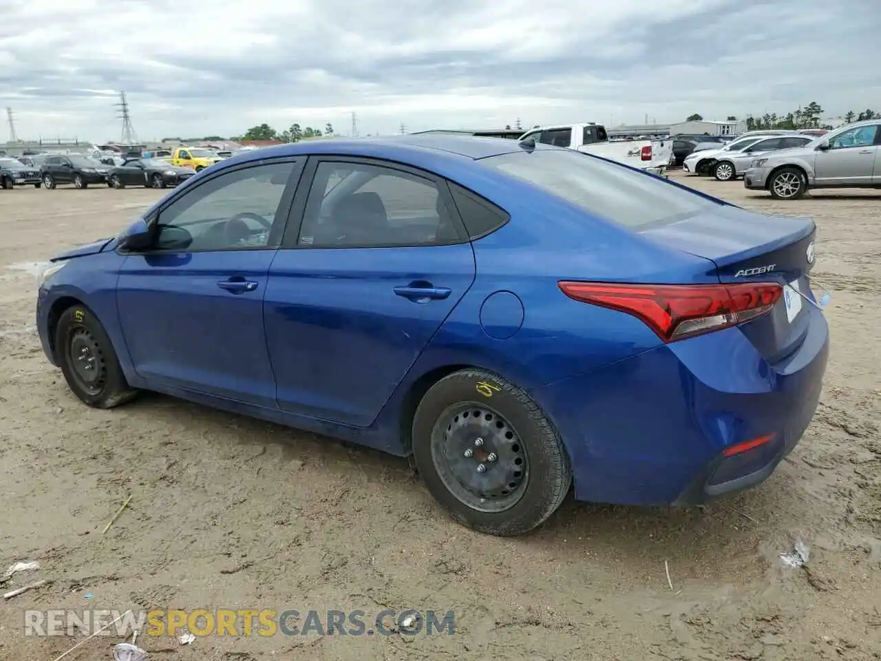 2 Photograph of a damaged car 3KPC24A60LE121883 HYUNDAI ACCENT 2020