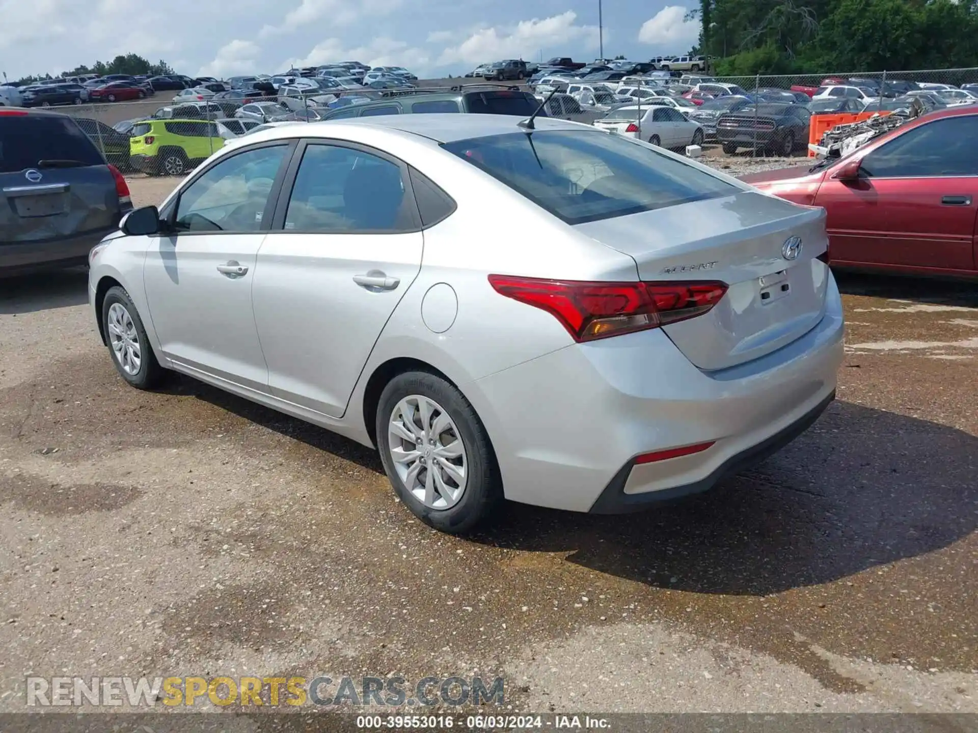 3 Photograph of a damaged car 3KPC24A61LE100914 HYUNDAI ACCENT 2020