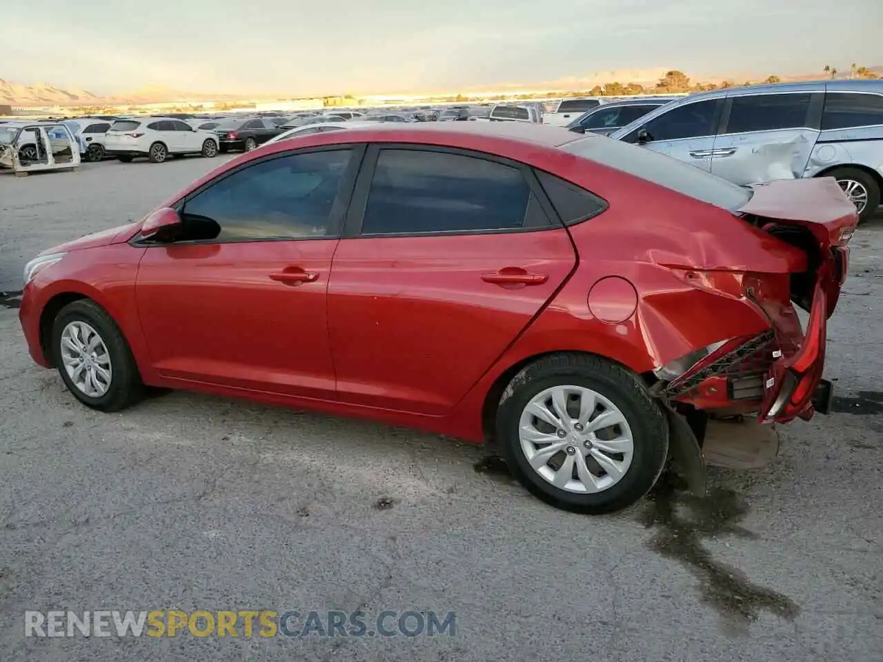 2 Photograph of a damaged car 3KPC24A63LE106181 HYUNDAI ACCENT 2020