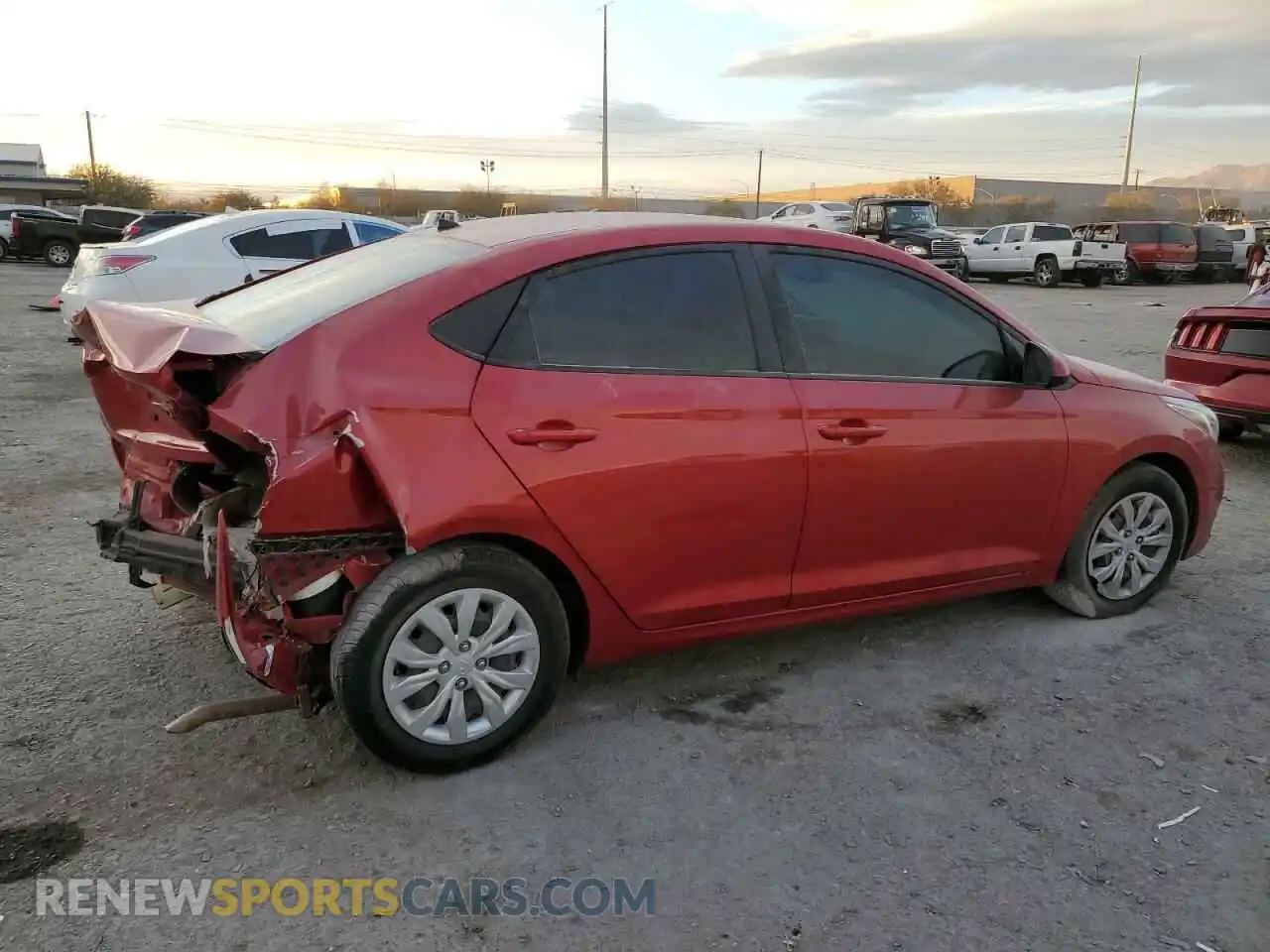 3 Photograph of a damaged car 3KPC24A63LE106181 HYUNDAI ACCENT 2020