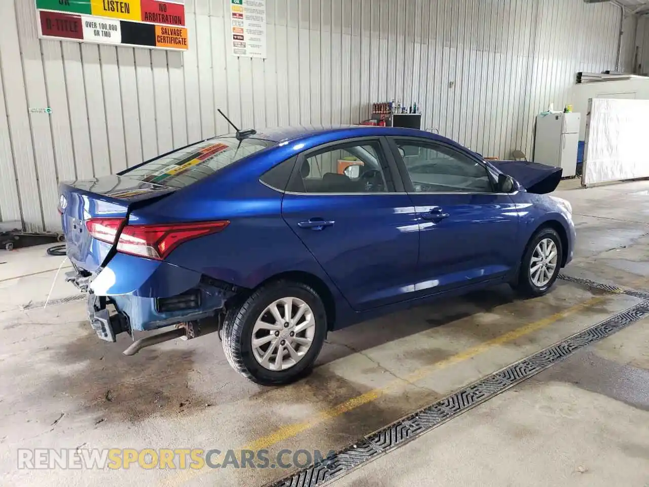 3 Photograph of a damaged car 3KPC24A66LE122925 HYUNDAI ACCENT 2020