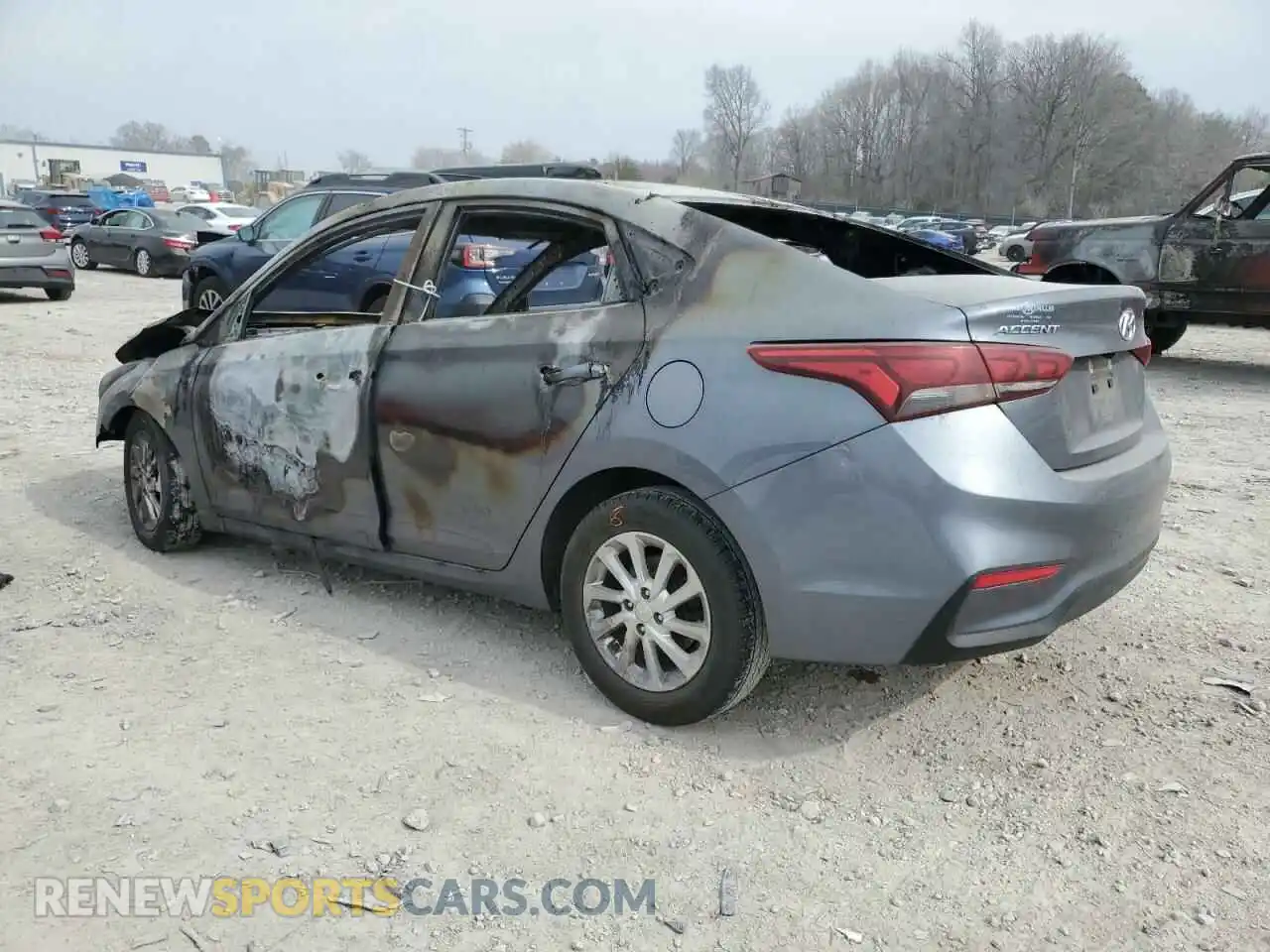 2 Photograph of a damaged car 3KPC24A67LE095265 HYUNDAI ACCENT 2020