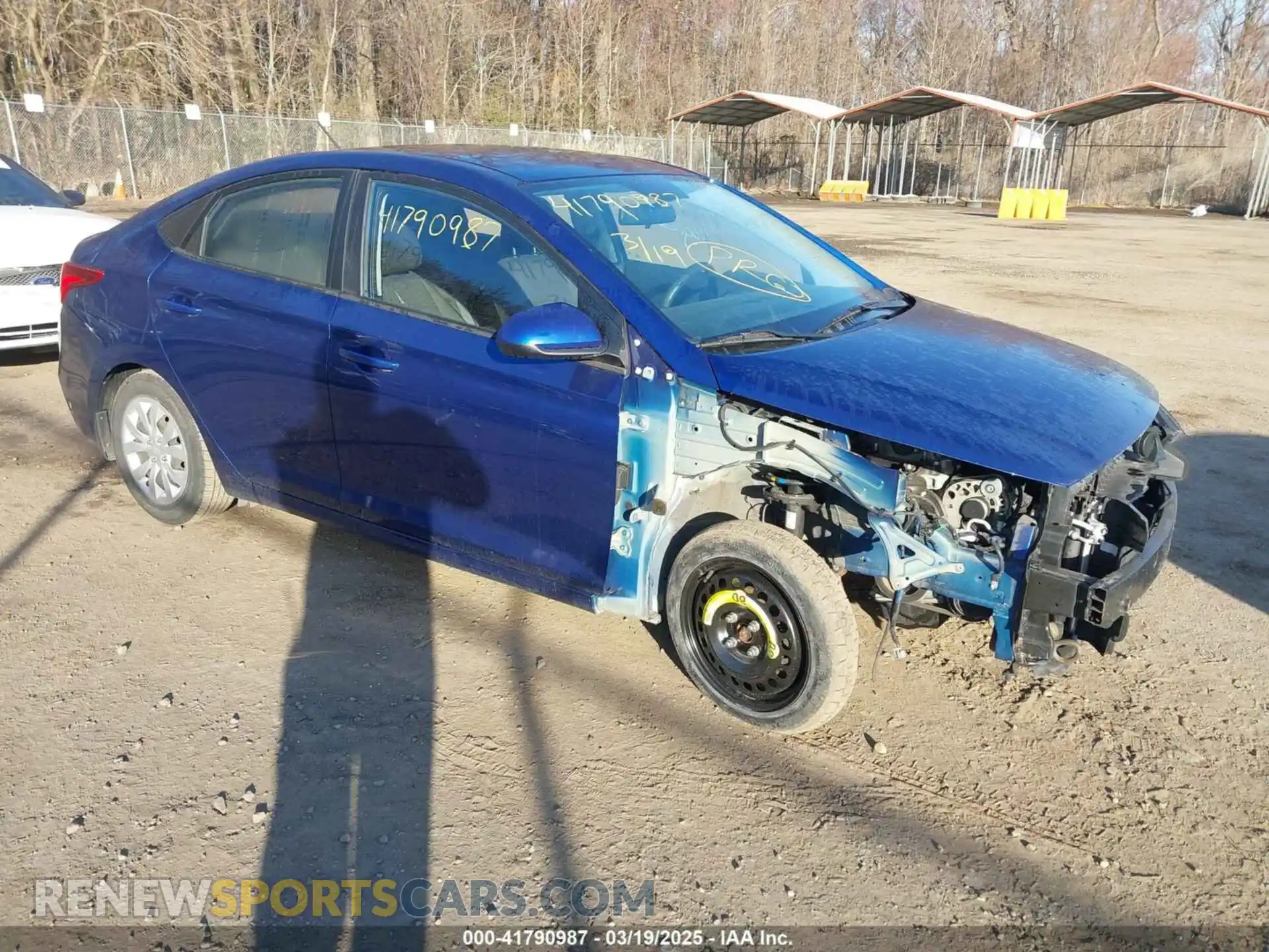 1 Фотография поврежденного автомобиля 3KPC24A6XLE097205 HYUNDAI ACCENT 2020