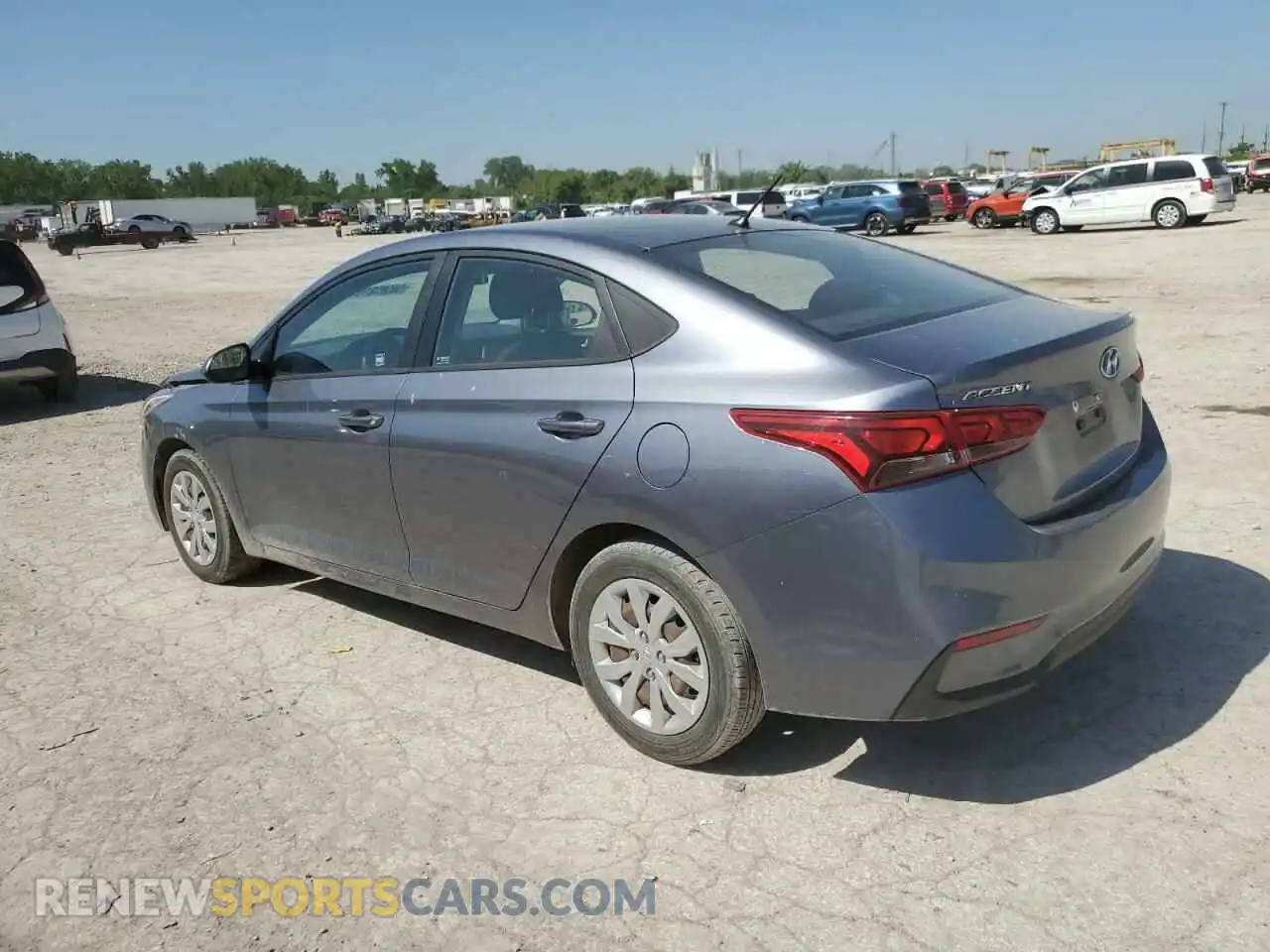2 fotografías del automóvil dañado 3KPC24A6XLE104959 HYUNDAI ACCENT 2020