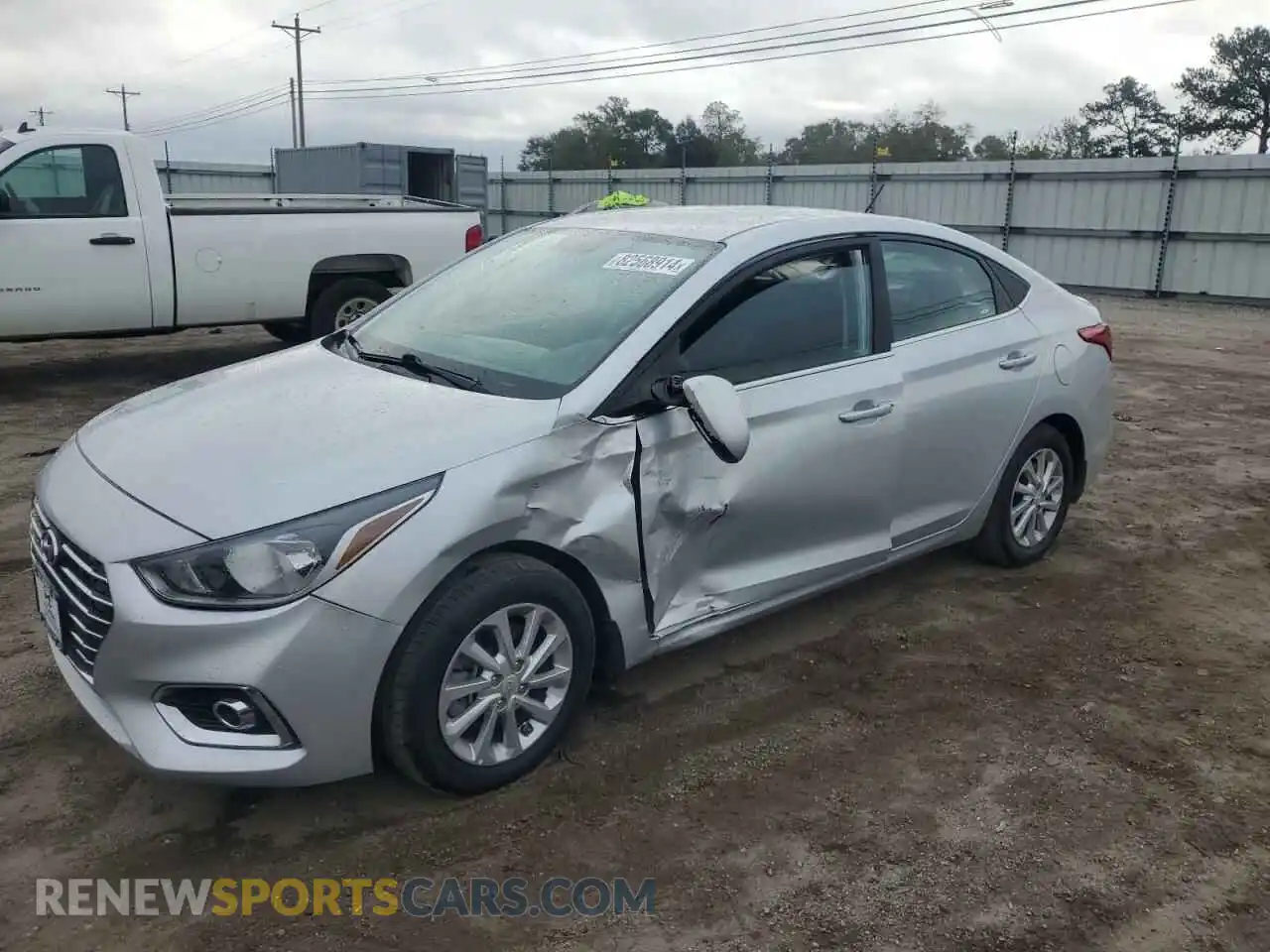 1 Photograph of a damaged car 3KPC24A60ME133890 HYUNDAI ACCENT 2021