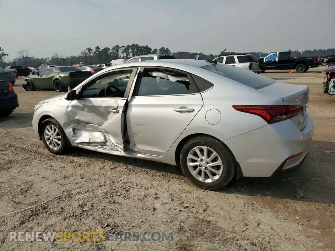 2 Photograph of a damaged car 3KPC24A60ME150480 HYUNDAI ACCENT 2021