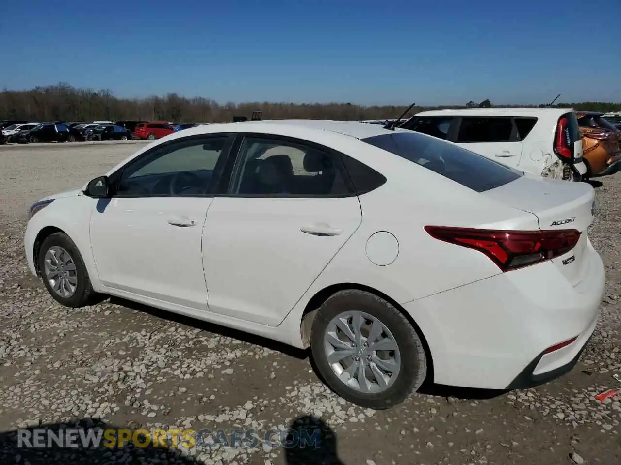 2 Photograph of a damaged car 3KPC24A61ME128598 HYUNDAI ACCENT 2021