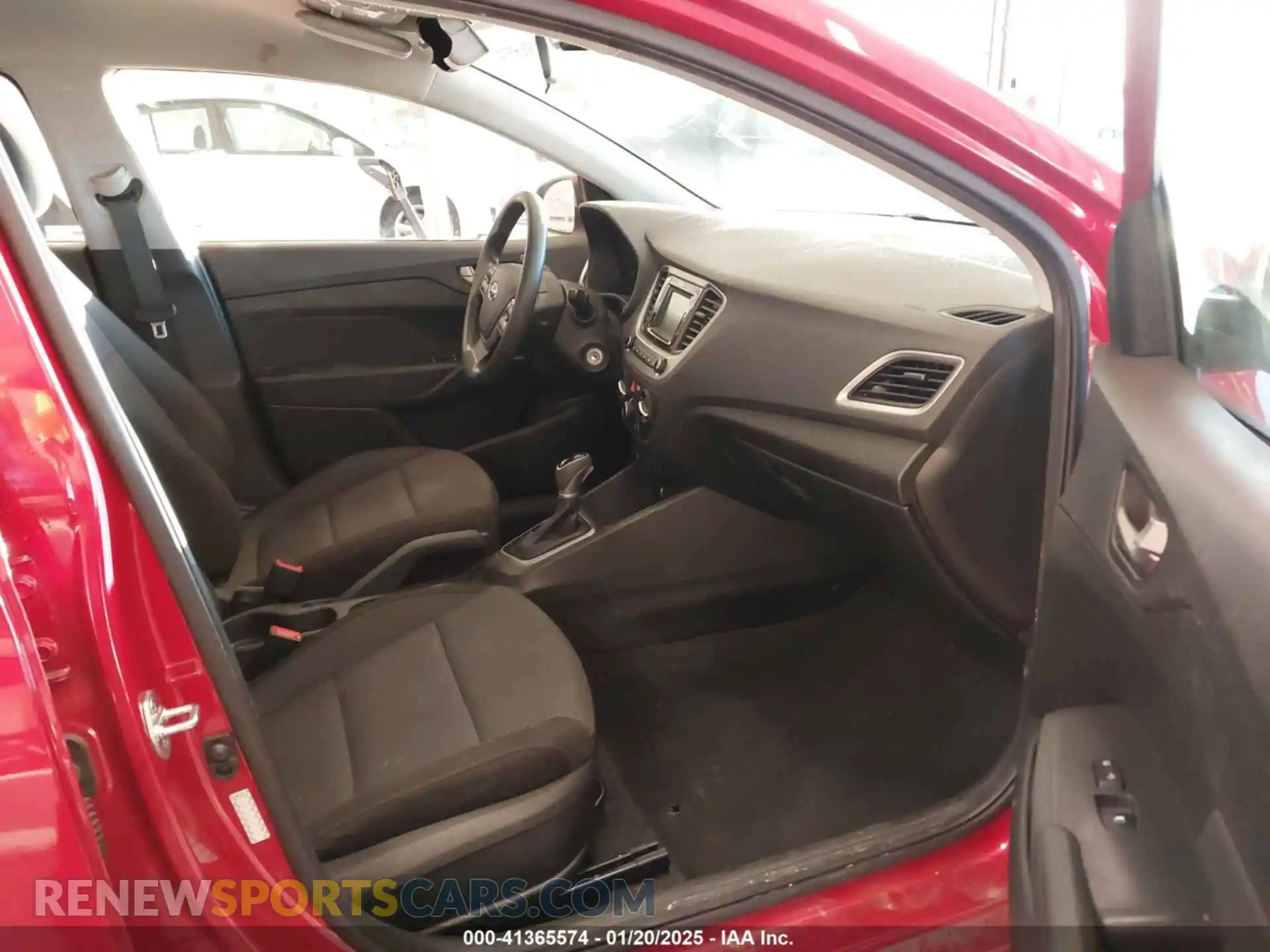 3 fotografías del automóvil dañado 3KPC24A61ME130318 HYUNDAI ACCENT 2021