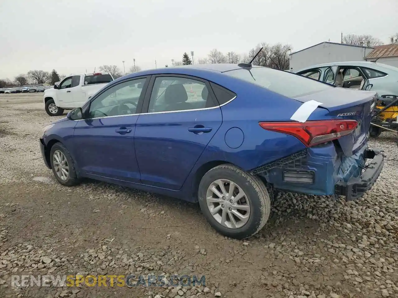 2 Photograph of a damaged car 3KPC24A62ME135284 HYUNDAI ACCENT 2021