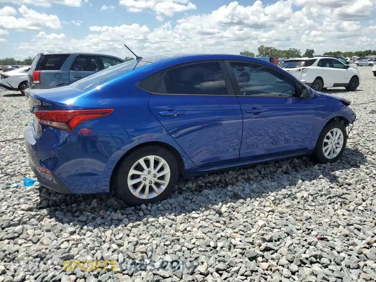 3 Photograph of a damaged car 3KPC24A62ME137097 HYUNDAI ACCENT 2021