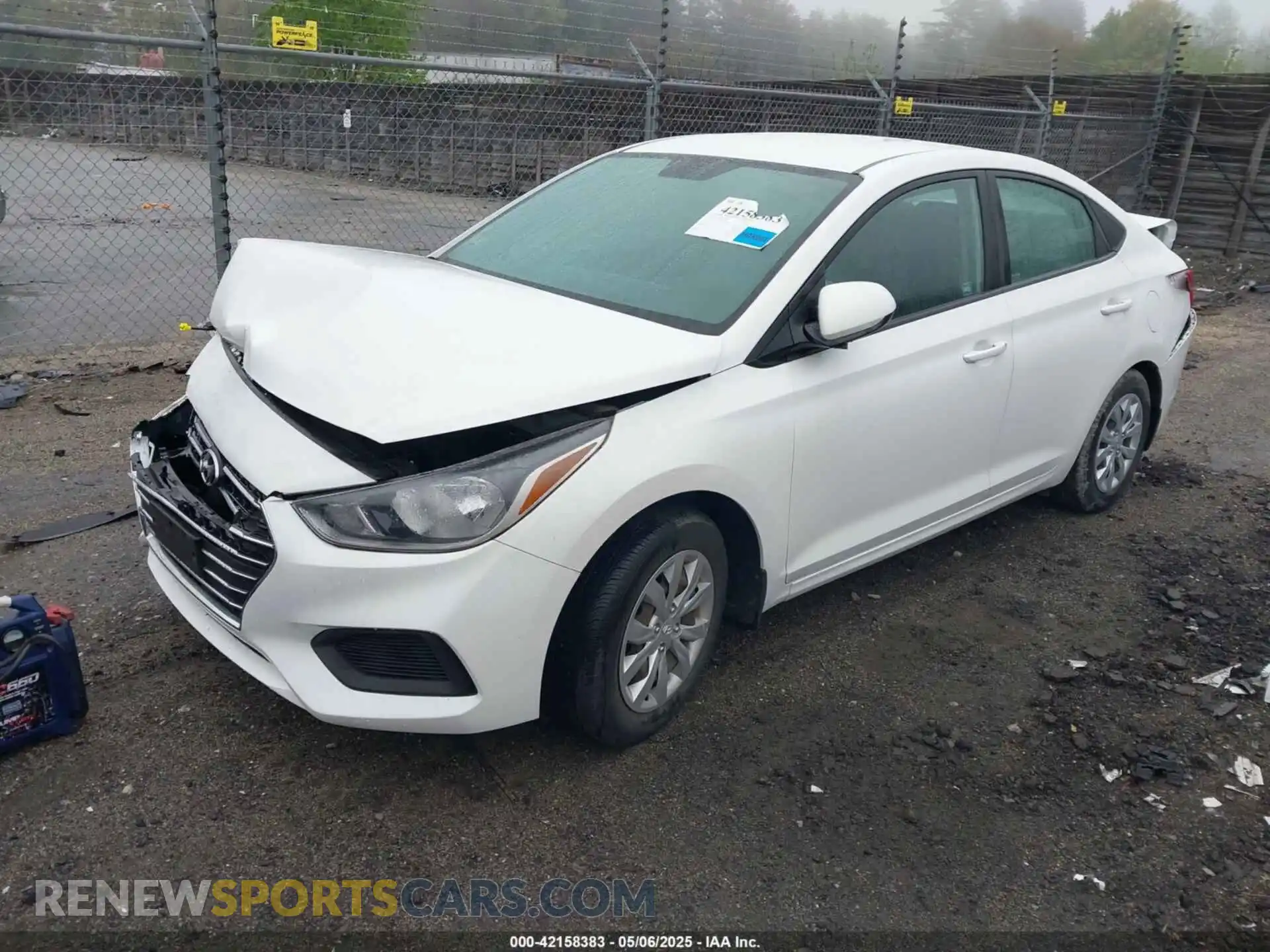 2 Photograph of a damaged car 3KPC24A63ME152837 HYUNDAI ACCENT 2021