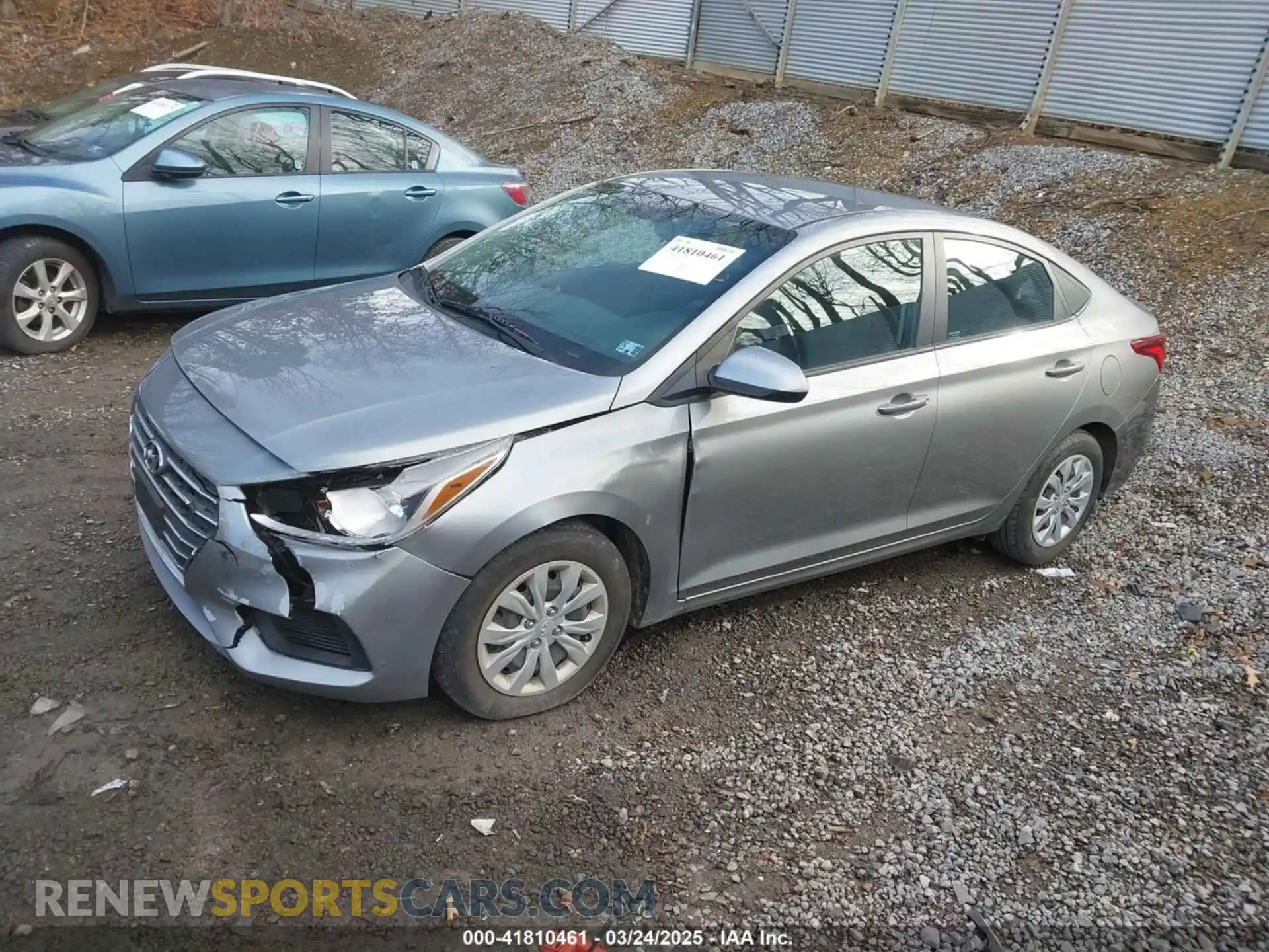 2 Photograph of a damaged car 3KPC24A64ME136307 HYUNDAI ACCENT 2021