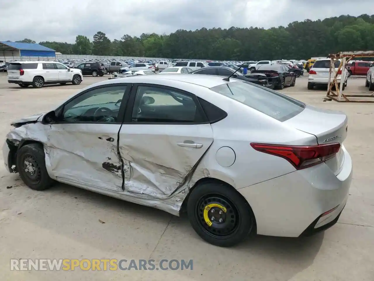 2 Фотография поврежденного автомобиля 3KPC24A64ME147212 HYUNDAI ACCENT 2021