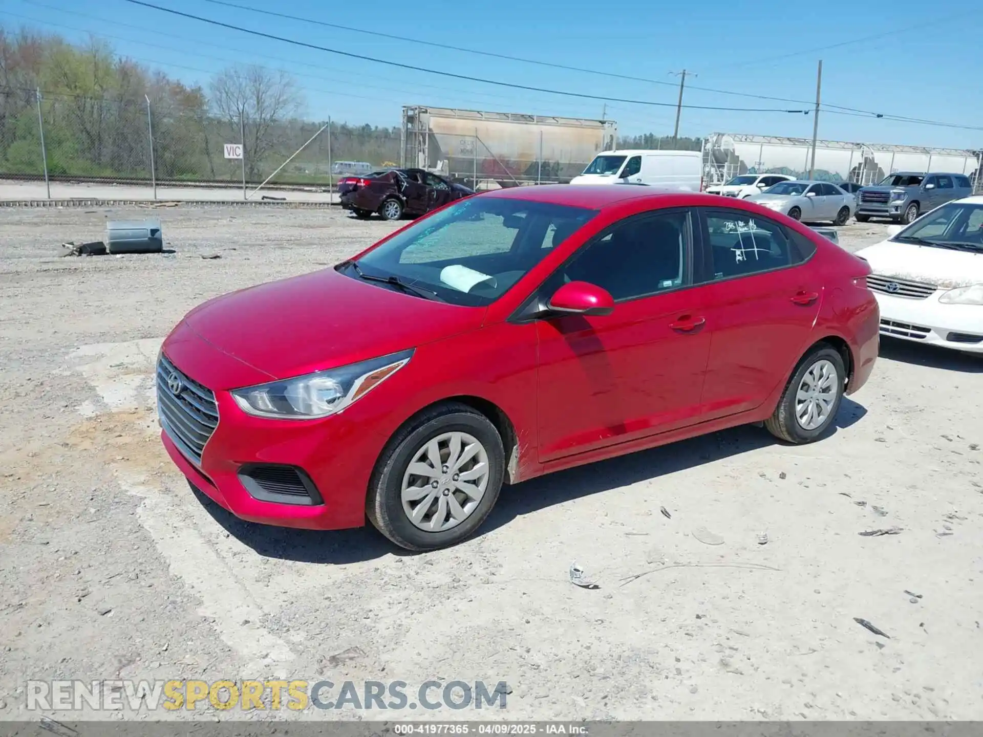 2 Photograph of a damaged car 3KPC24A65ME131214 HYUNDAI ACCENT 2021
