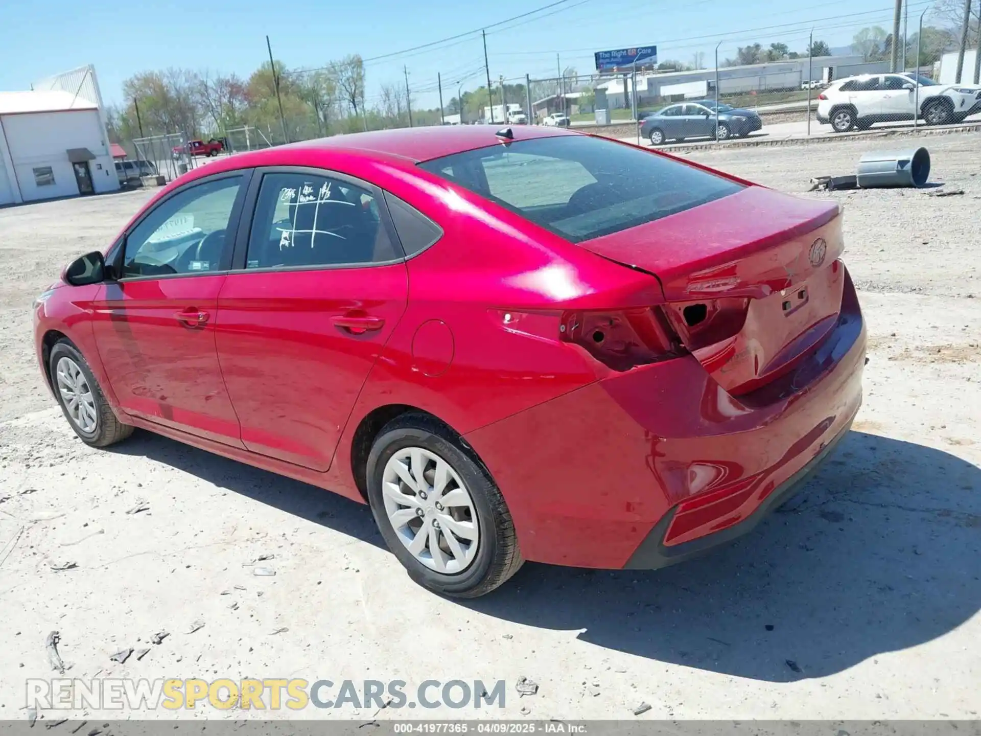 3 Photograph of a damaged car 3KPC24A65ME131214 HYUNDAI ACCENT 2021