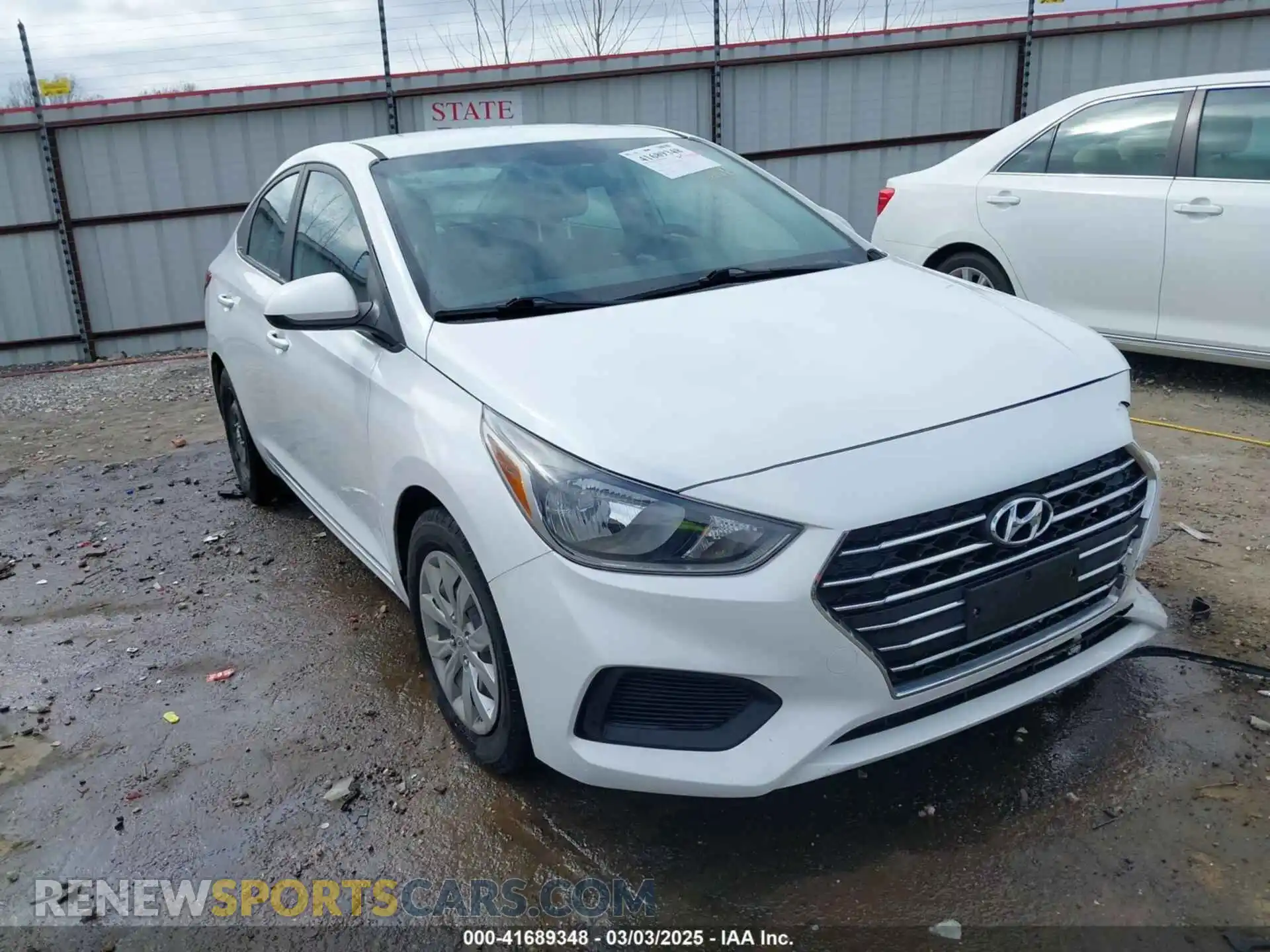 1 Photograph of a damaged car 3KPC24A65ME149471 HYUNDAI ACCENT 2021