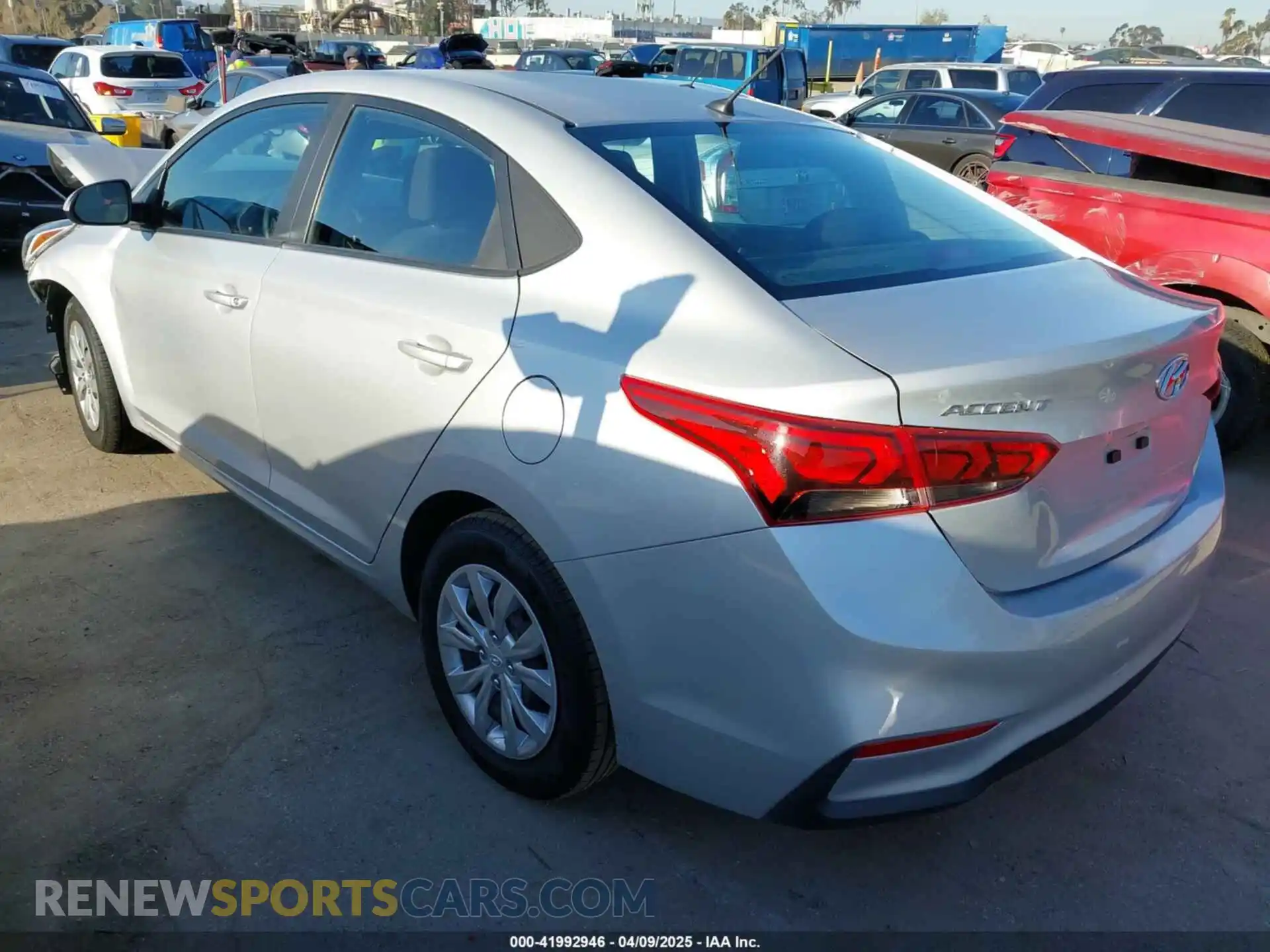 3 Photograph of a damaged car 3KPC24A67ME147172 HYUNDAI ACCENT 2021
