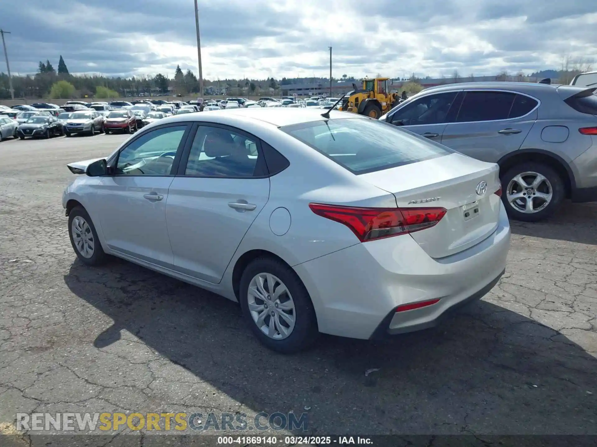 3 Фотография поврежденного автомобиля 3KPC24A68ME149058 HYUNDAI ACCENT 2021
