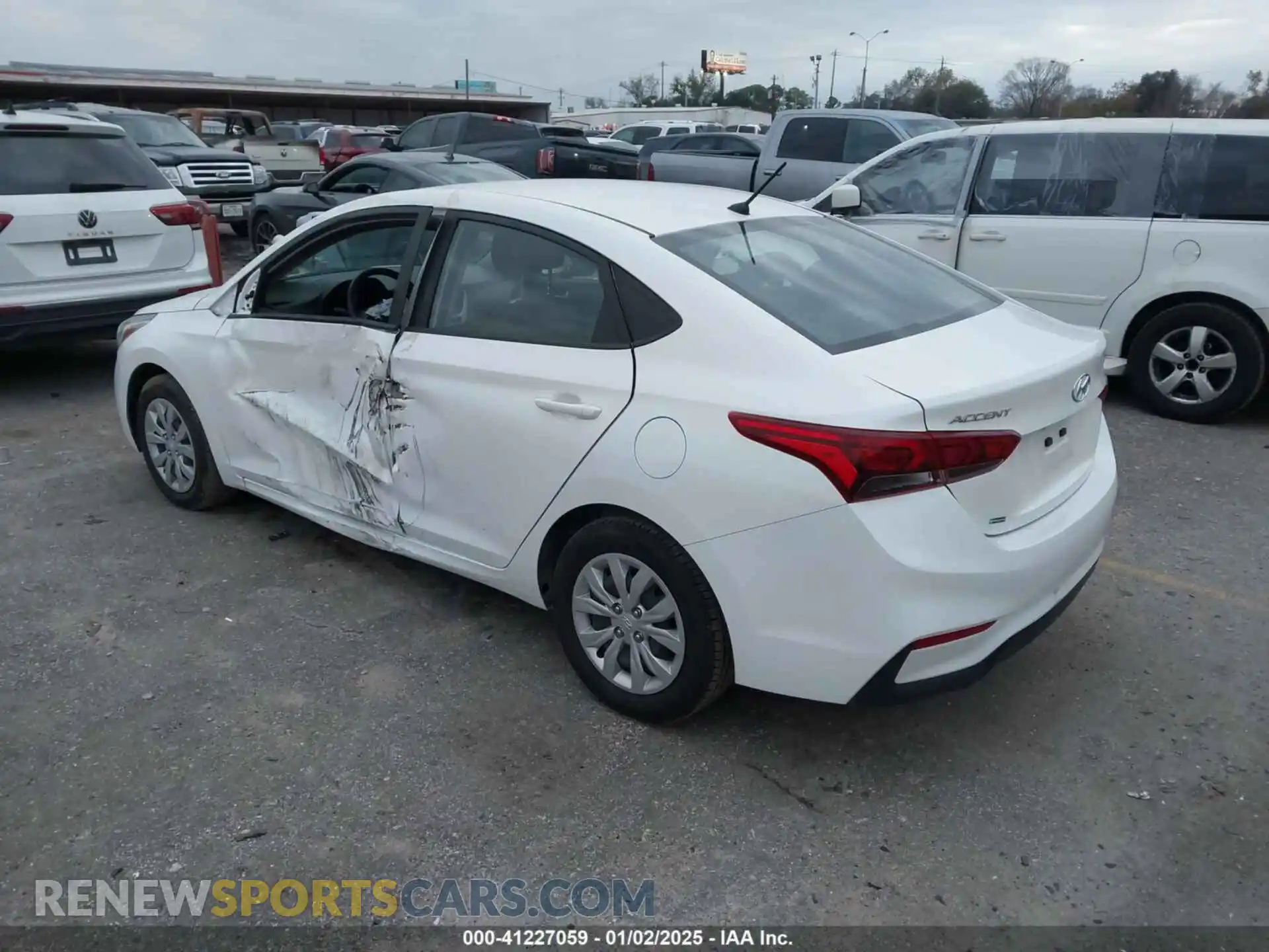 3 Photograph of a damaged car 3KPC24A69ME130602 HYUNDAI ACCENT 2021