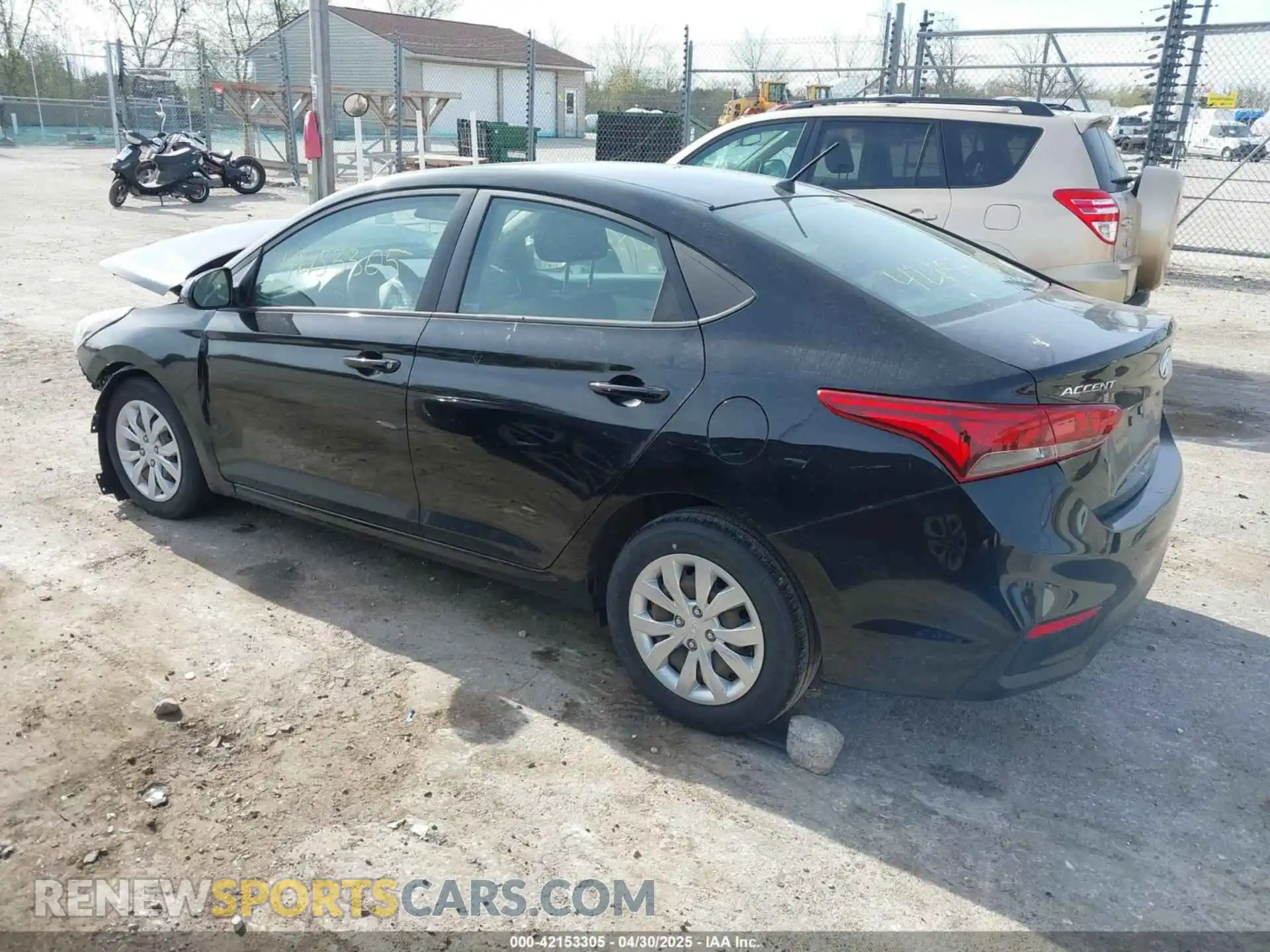 3 Фотография поврежденного автомобиля 3KPC24A69ME135802 HYUNDAI ACCENT 2021