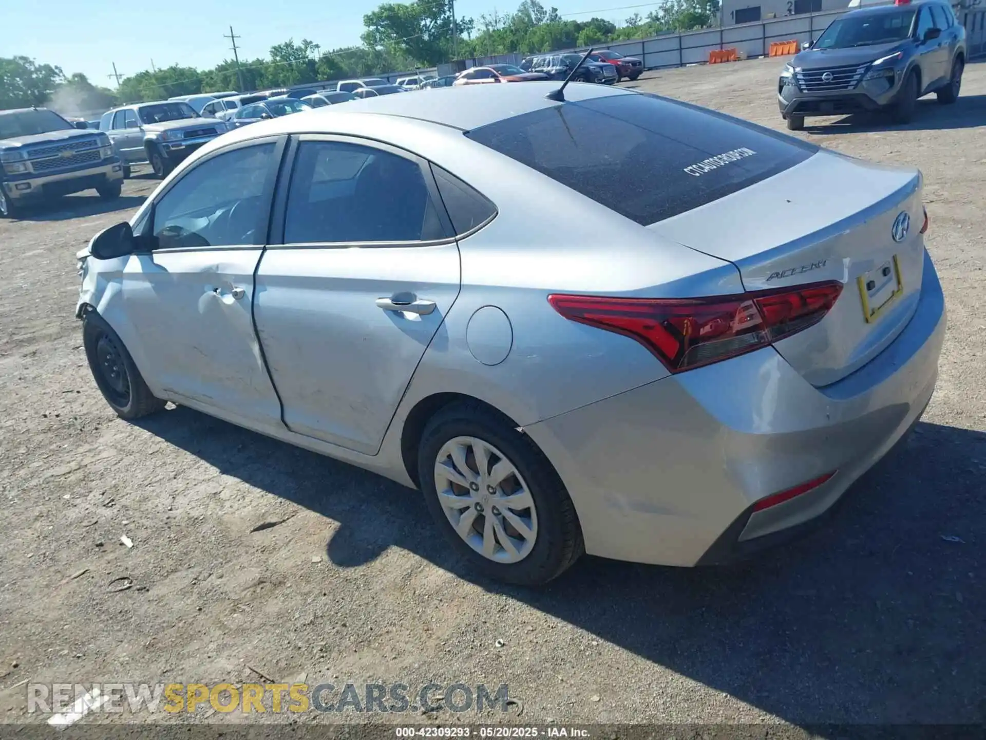 3 Photograph of a damaged car 3KPC24A6XME129507 HYUNDAI ACCENT 2021