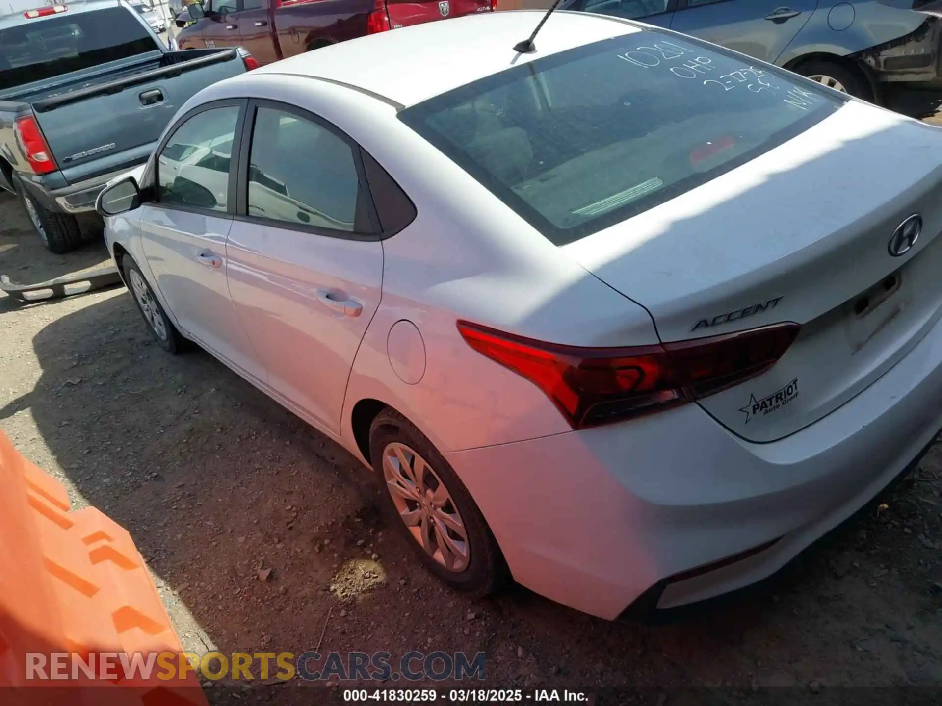3 Фотография поврежденного автомобиля 3KPC24A6XME148378 HYUNDAI ACCENT 2021