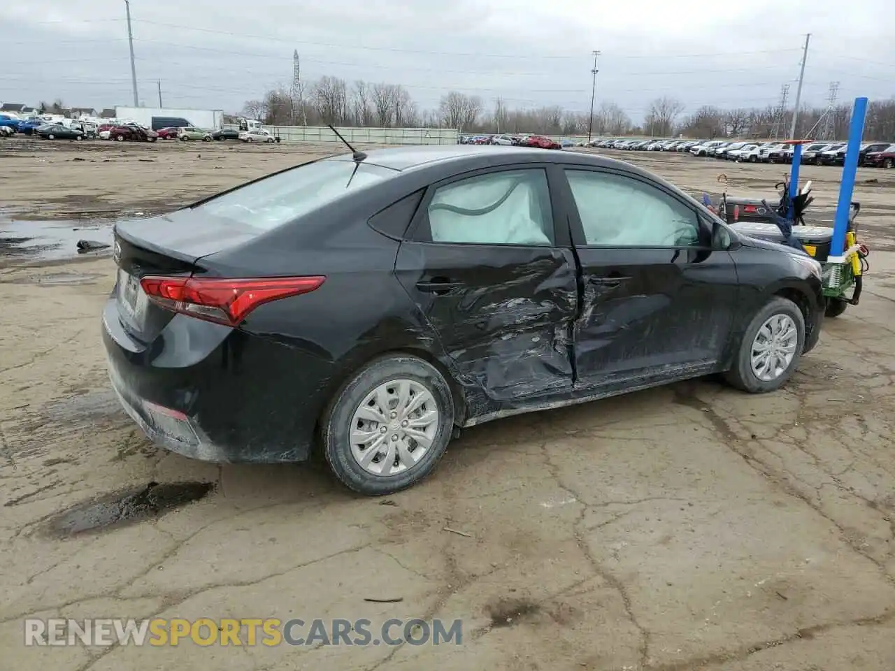 3 Фотография поврежденного автомобиля 3KPC24A6XME153001 HYUNDAI ACCENT 2021