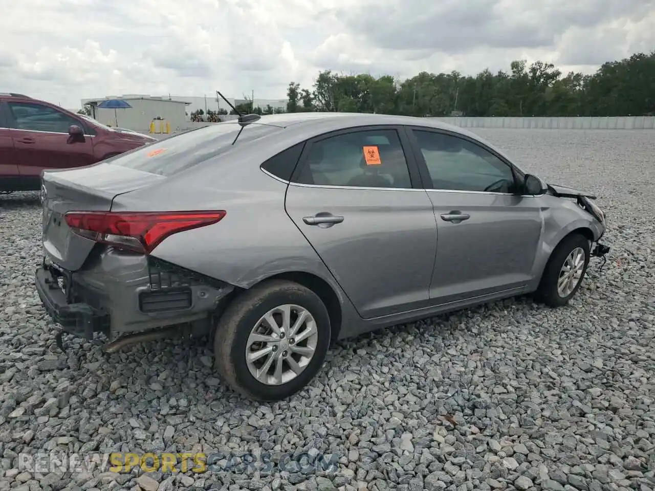 3 Фотография поврежденного автомобиля 3KPC24A64NE189980 HYUNDAI ACCENT 2022