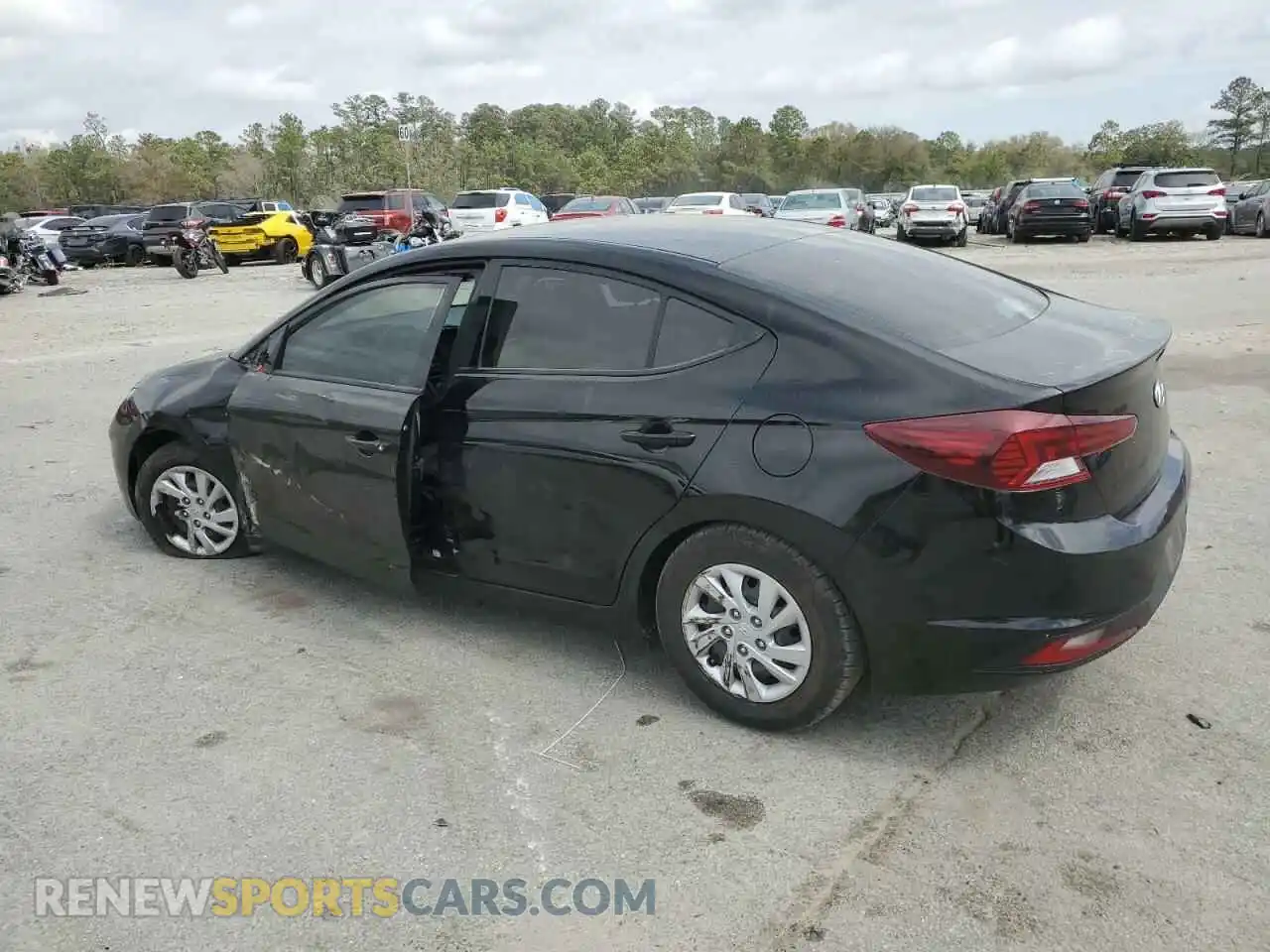 2 Photograph of a damaged car 5NPD74LF2KH486207 HYUNDAI ELANTRA 2019