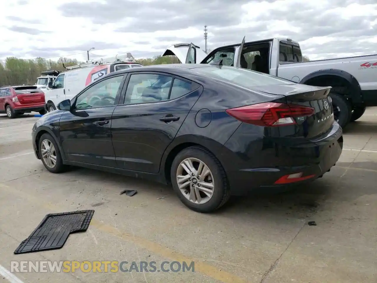 2 Photograph of a damaged car 5NPD84LF1KH485482 HYUNDAI ELANTRA 2019