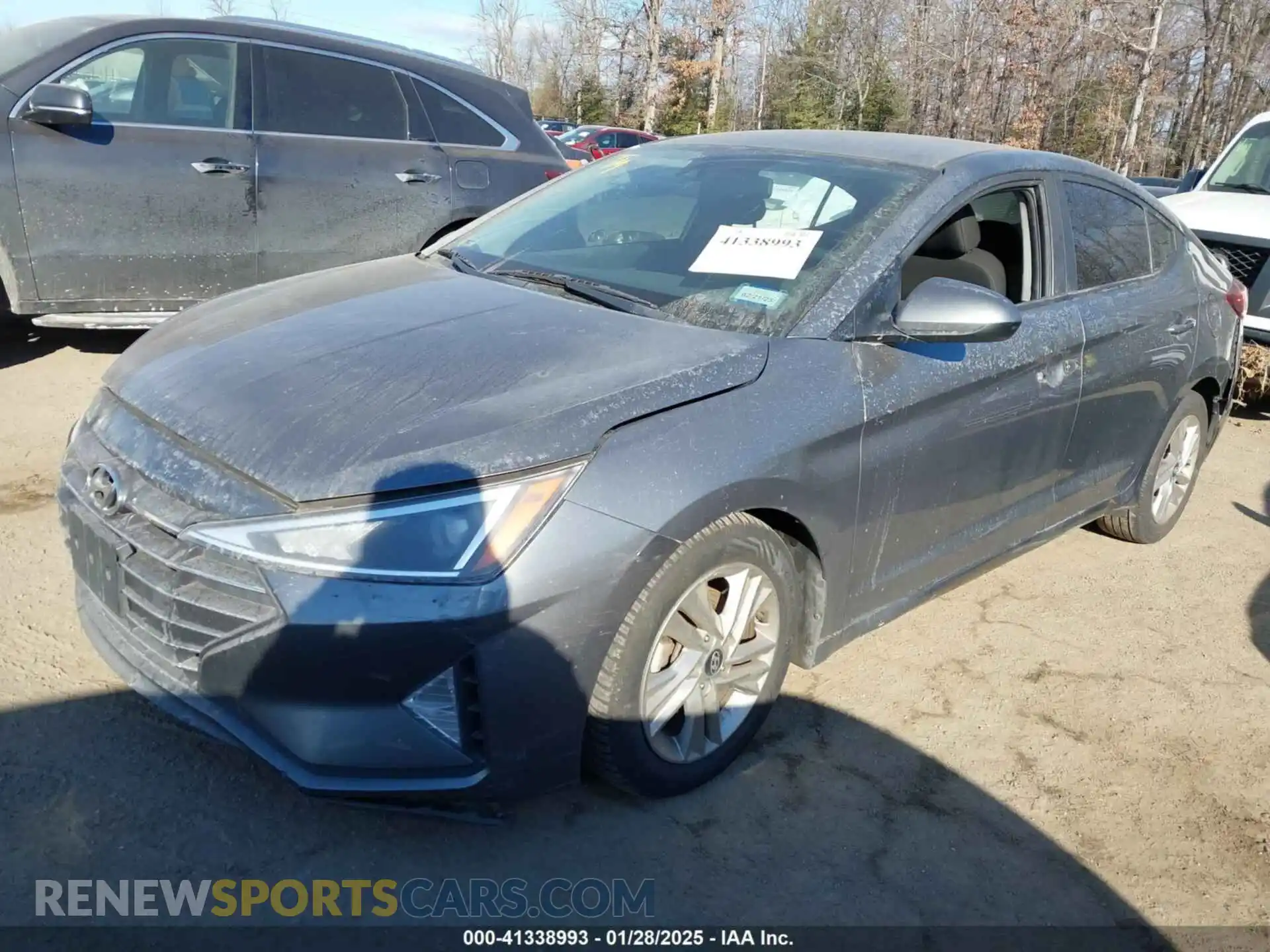 2 Photograph of a damaged car 5NPD84LF2KH406014 HYUNDAI ELANTRA 2019