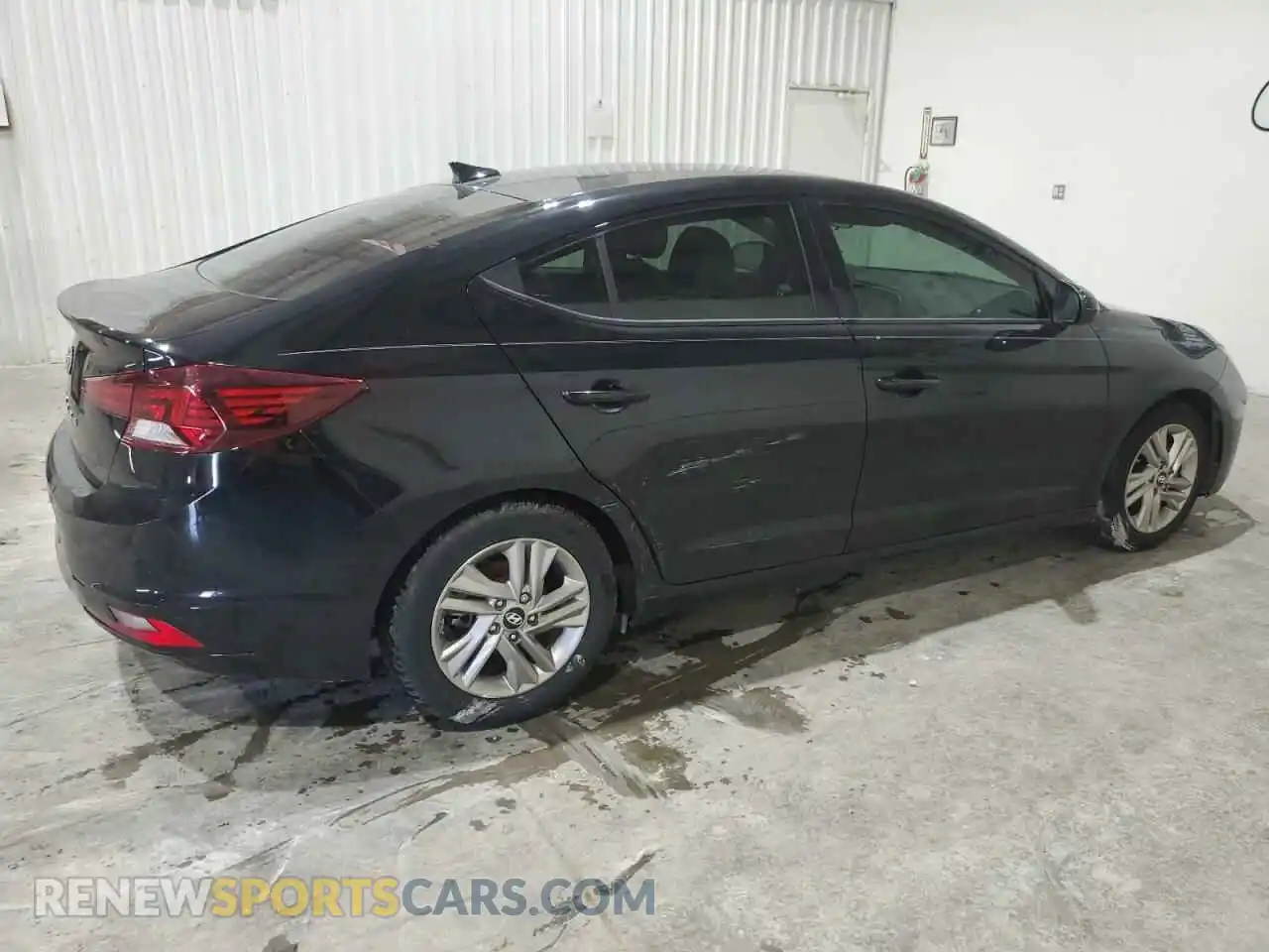 3 Photograph of a damaged car 5NPD84LF2KH451423 HYUNDAI ELANTRA 2019